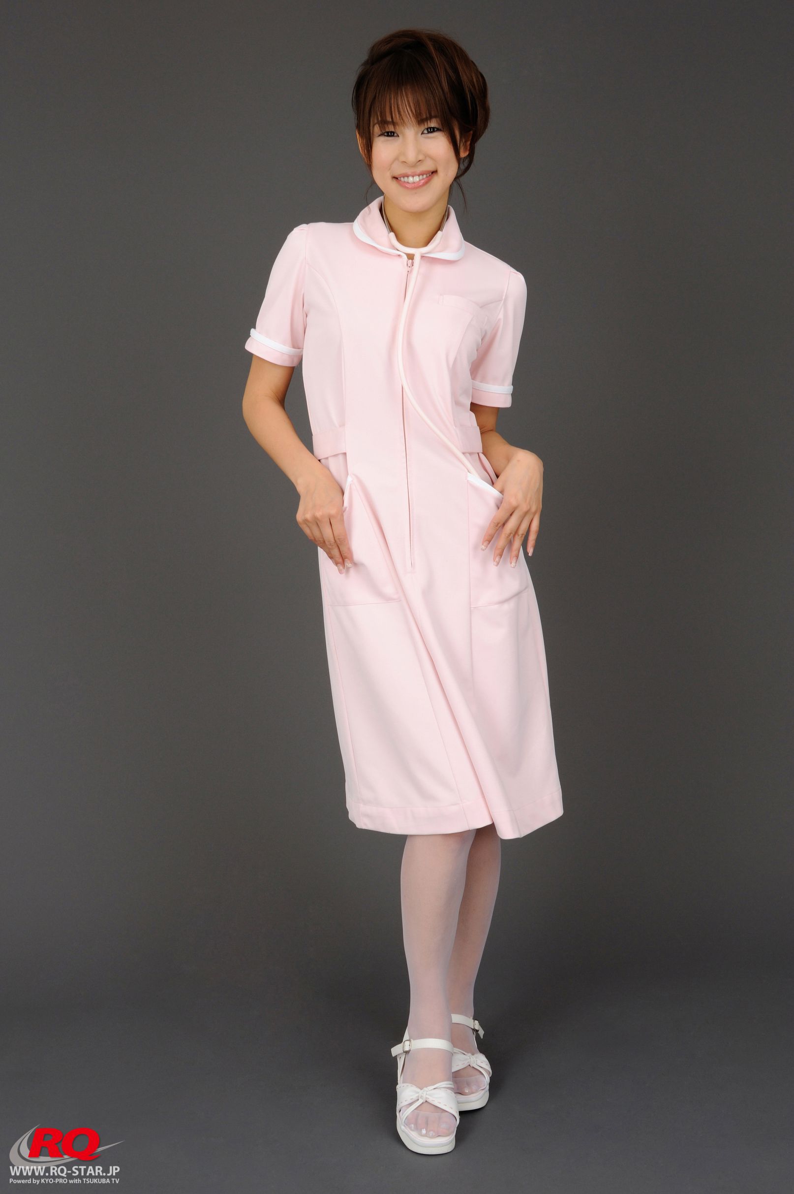 [RQ-STAR写真] NO.00019 Umi Kurihara 栗原海 Nurse Costume 1