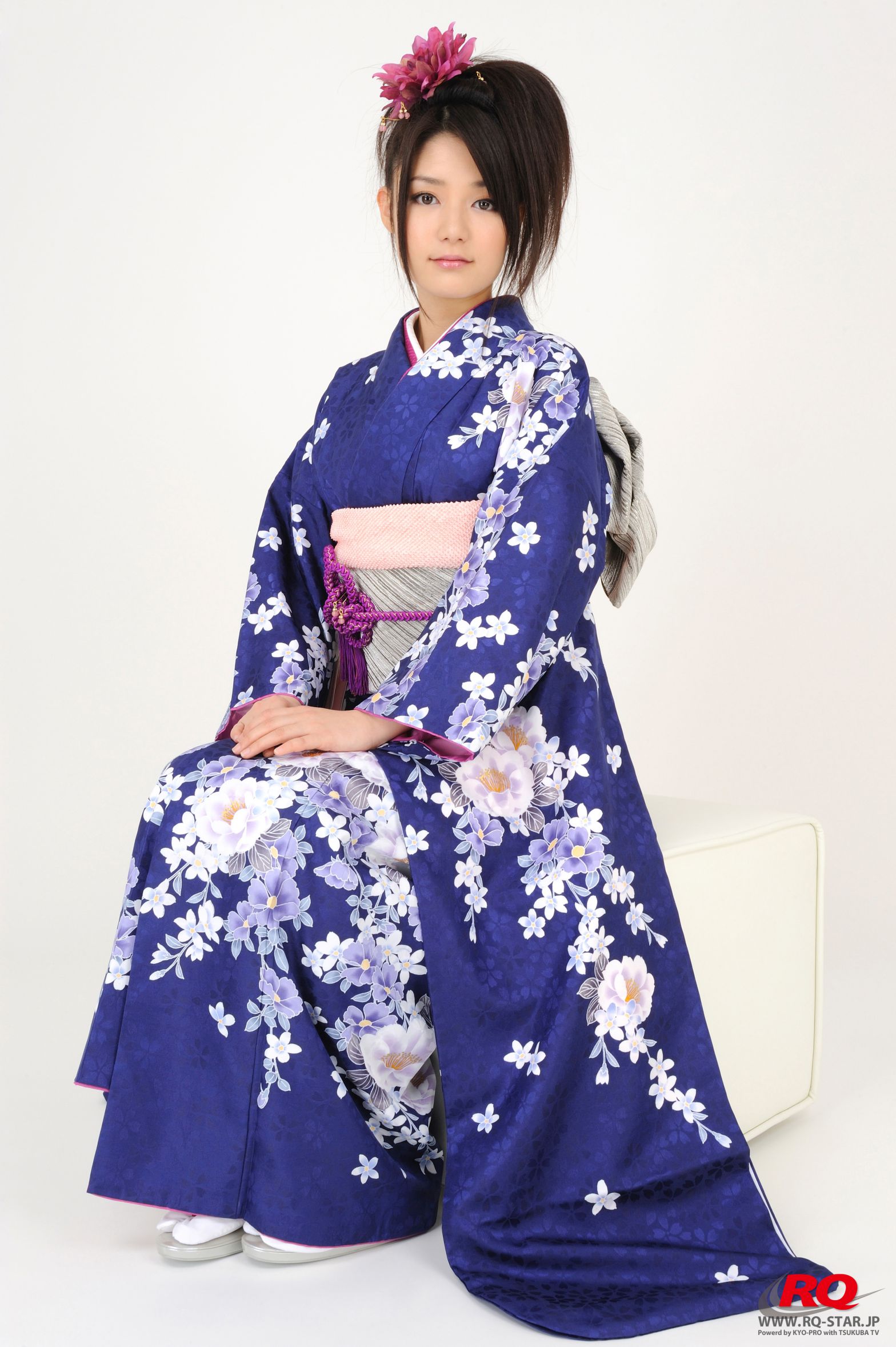 [RQ-STAR] NO.00068 古崎瞳 謹賀新年 Kimono – Happy New Year 和服系列40