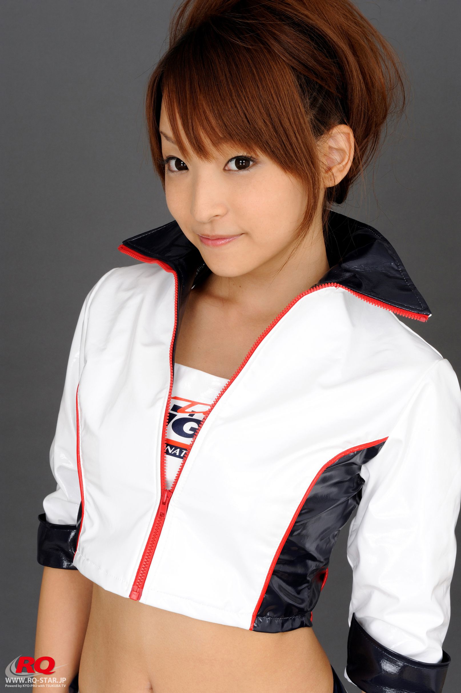 [RQ-STAR] NO.00080 Mio Aoki 青木未央 Race Queen – 2008 5Zigen  写真集2