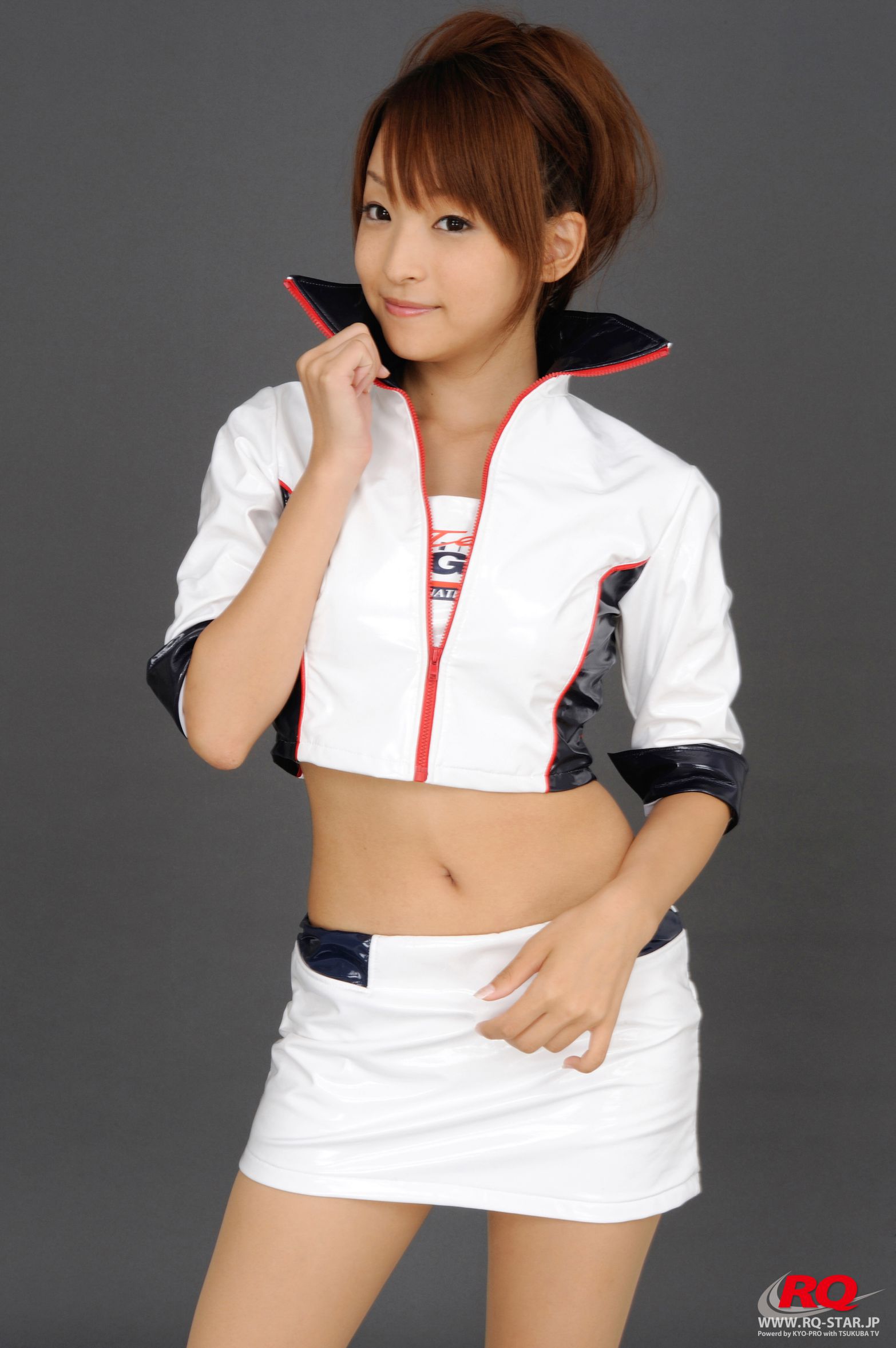 [RQ-STAR] NO.00080 Mio Aoki 青木未央 Race Queen – 2008 5Zigen  写真集3
