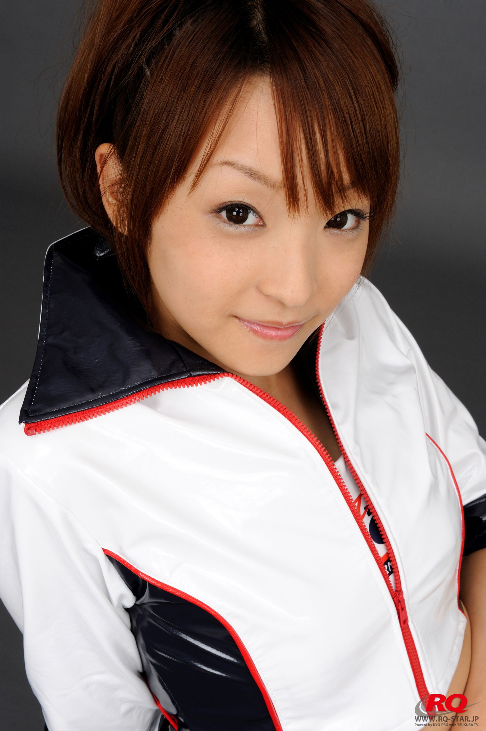 [RQ-STAR] NO.00080 Mio Aoki 青木未央 Race Queen – 2008 5Zigen  写真集42