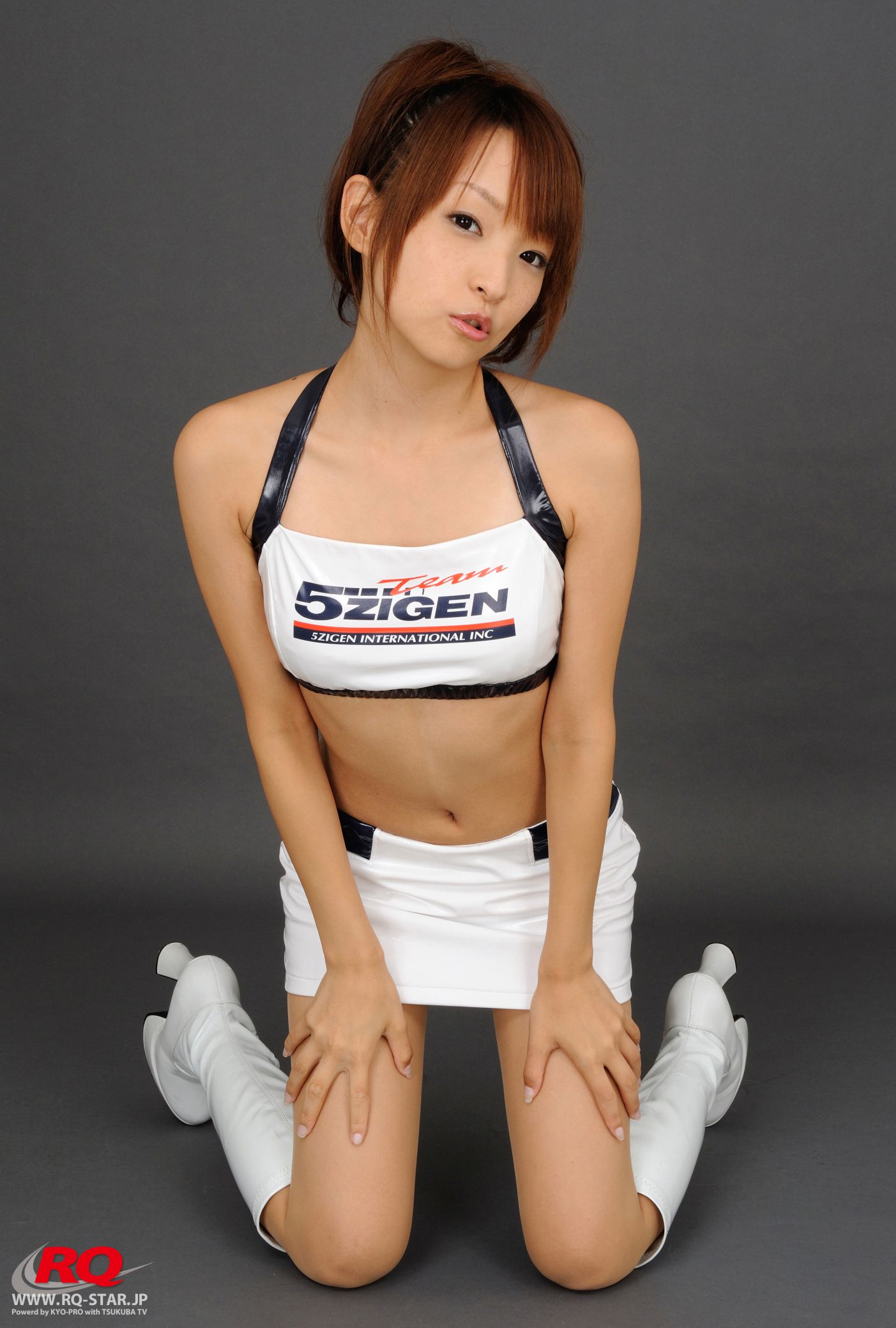 [RQ-STAR] NO.00080 Mio Aoki 青木未央 Race Queen – 2008 5Zigen  写真集96