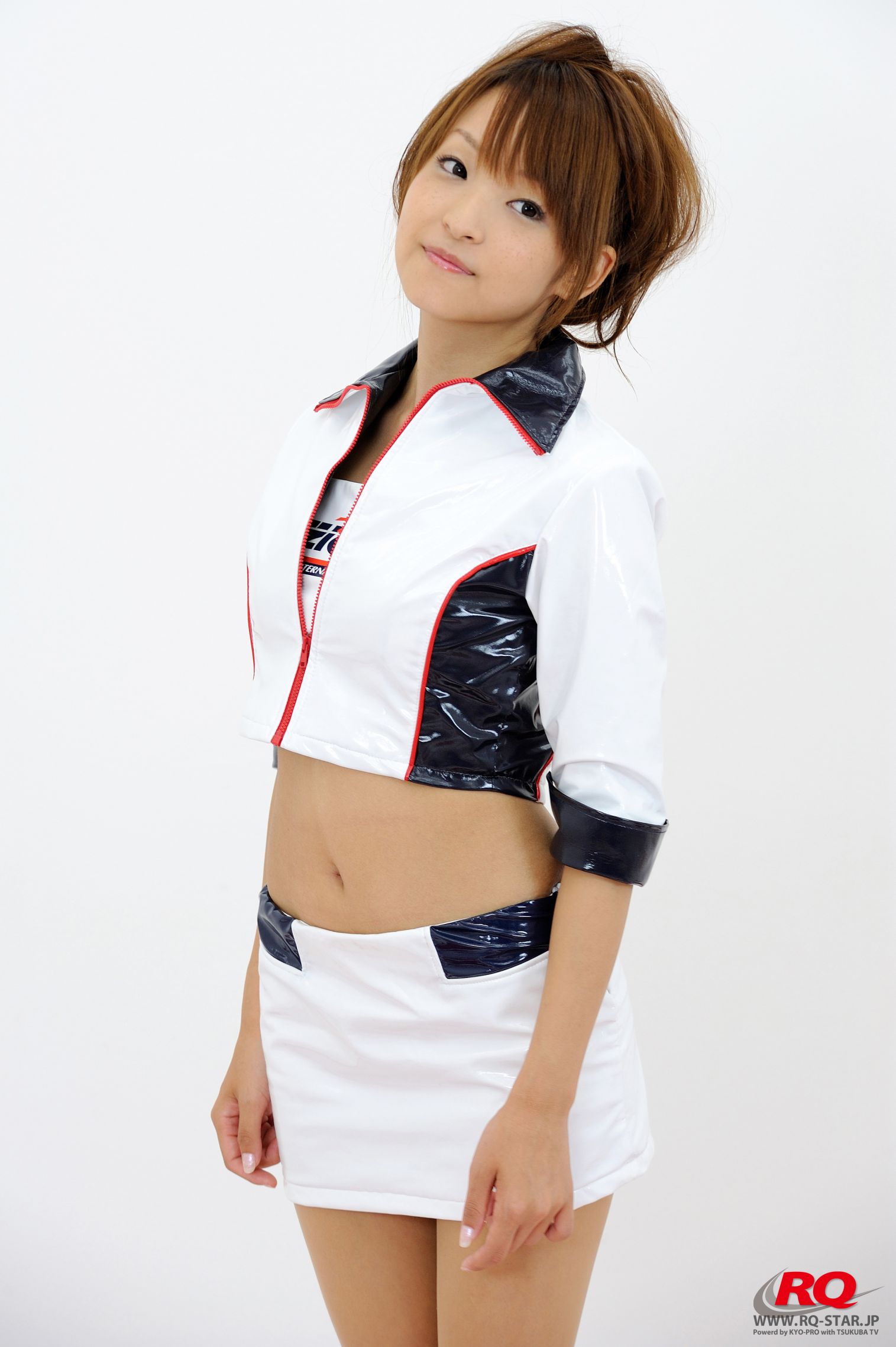 [RQ-STAR] NO.00085 Mio Aoki 青木未央 Race Queen – 2008 5Zigen 写真集18
