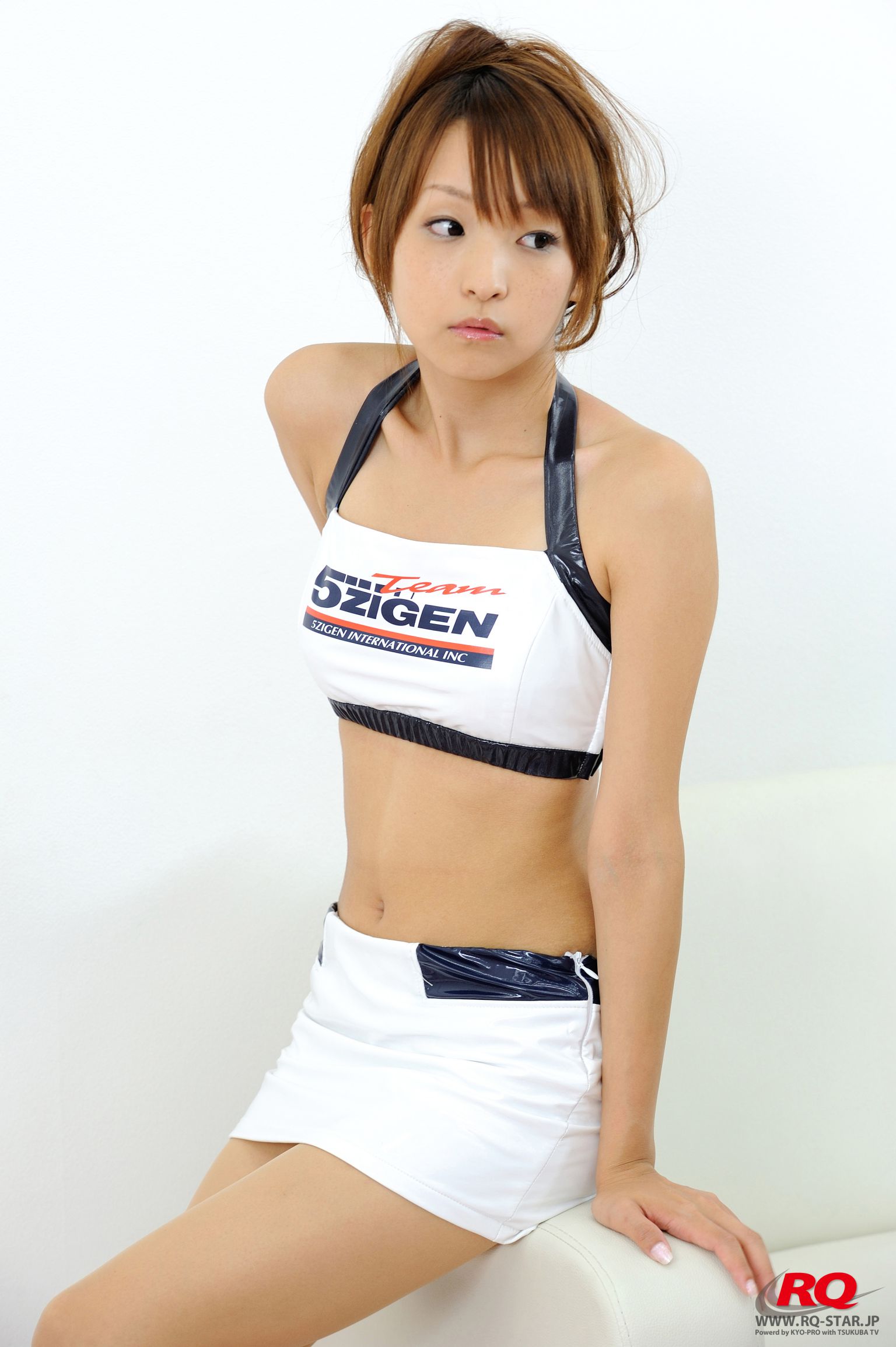 [RQ-STAR] NO.00085 Mio Aoki 青木未央 Race Queen – 2008 5Zigen 写真集33