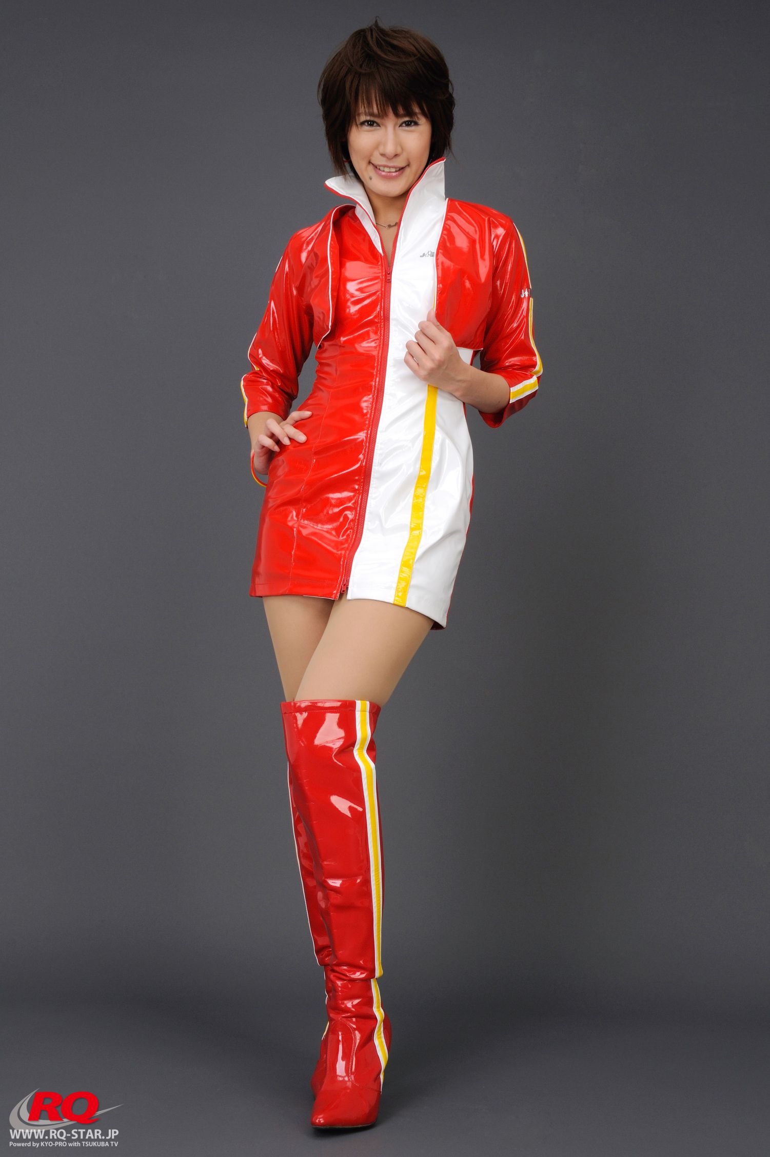 [RQ-STAR] NO.00088 Akiko Fujihara 藤原明子 Race Queen – 2008 Jim Gainer  写真集11