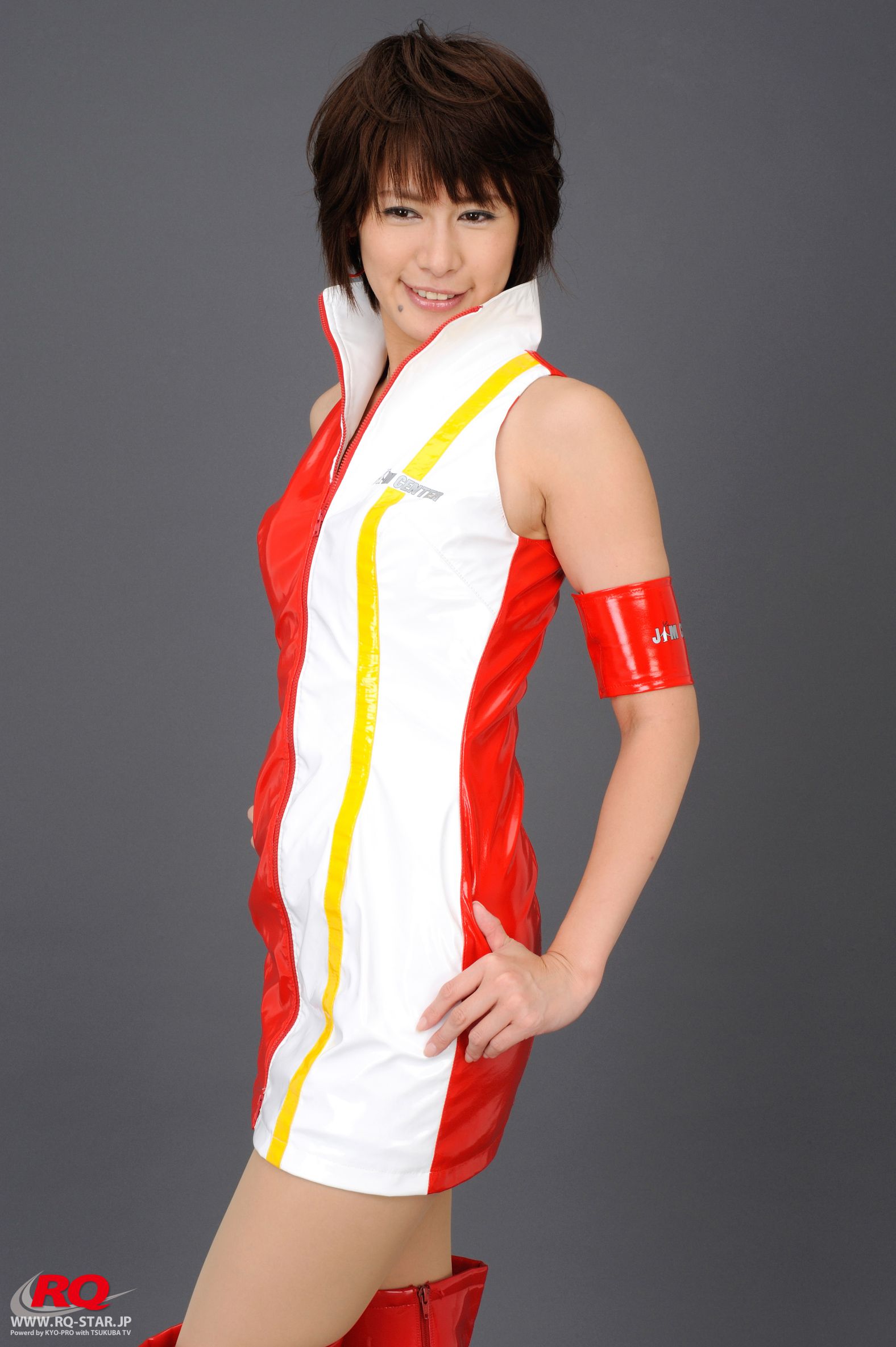 [RQ-STAR] NO.00088 Akiko Fujihara 藤原明子 Race Queen – 2008 Jim Gainer  写真集41