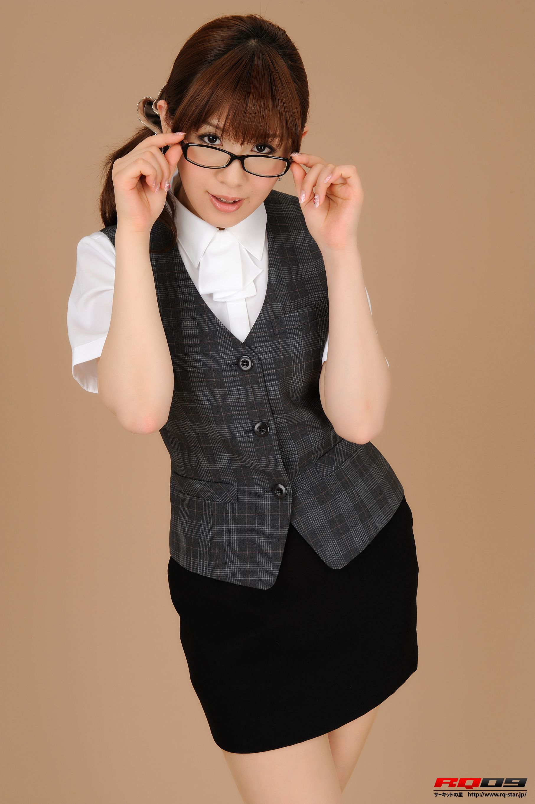 [RQ-STAR] NO.00179 Chika Tohno 遠野千夏 Office Lady 职业装写真集19