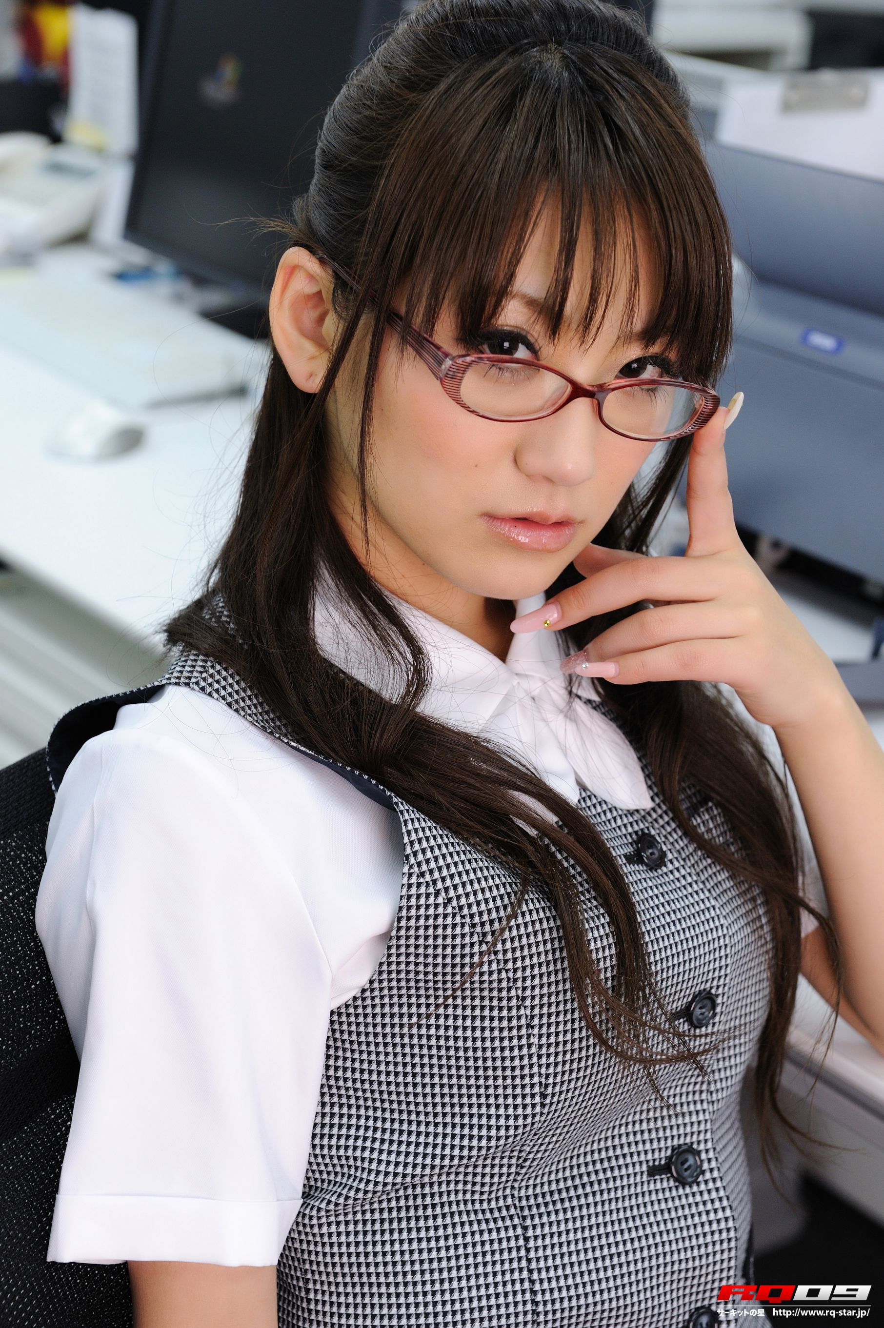 [RQ-STAR] NO.00248 Saki Kouzai 香西咲 Office Lady 写真集12
