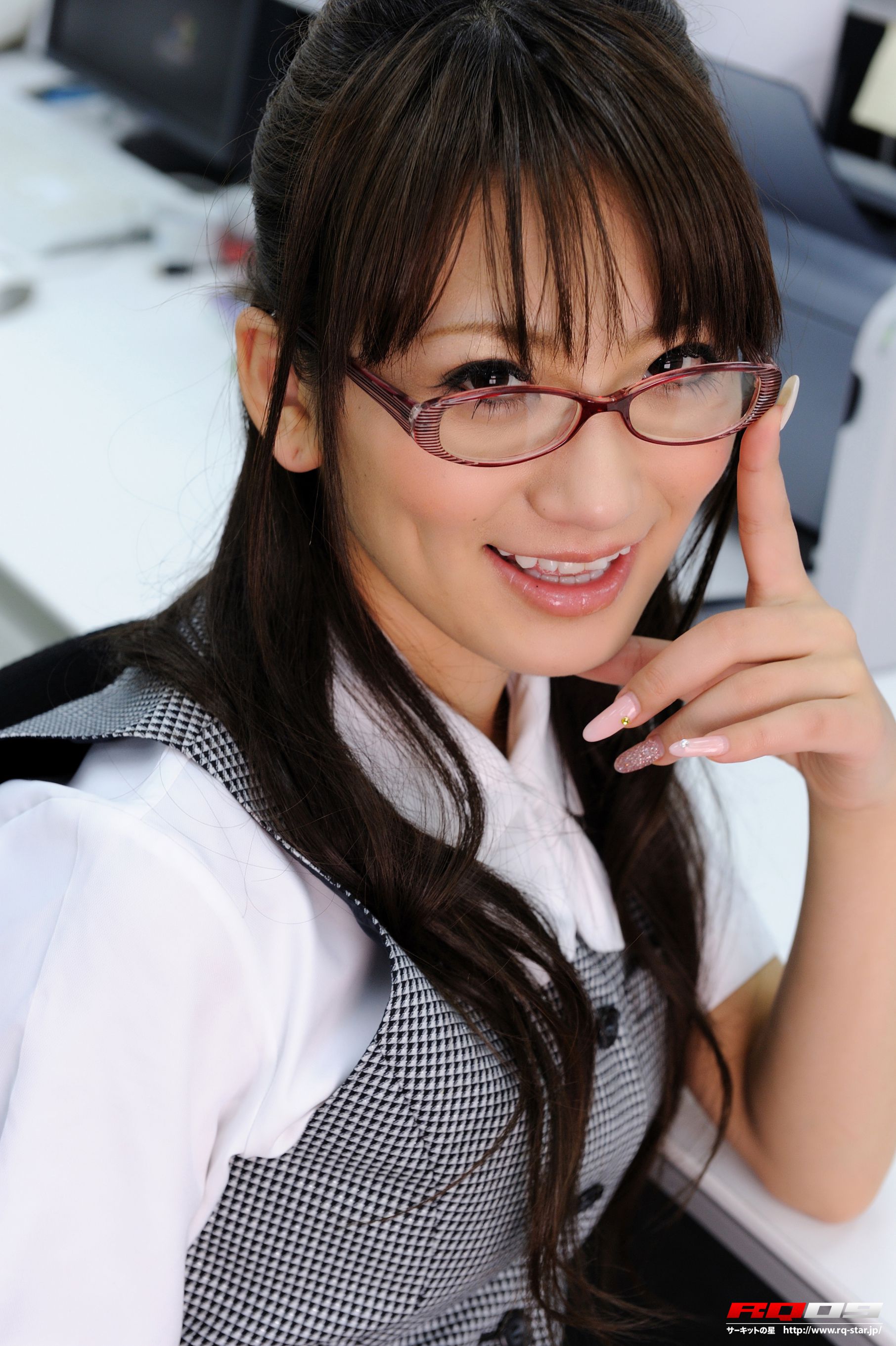 [RQ-STAR] NO.00248 Saki Kouzai 香西咲 Office Lady 写真集14
