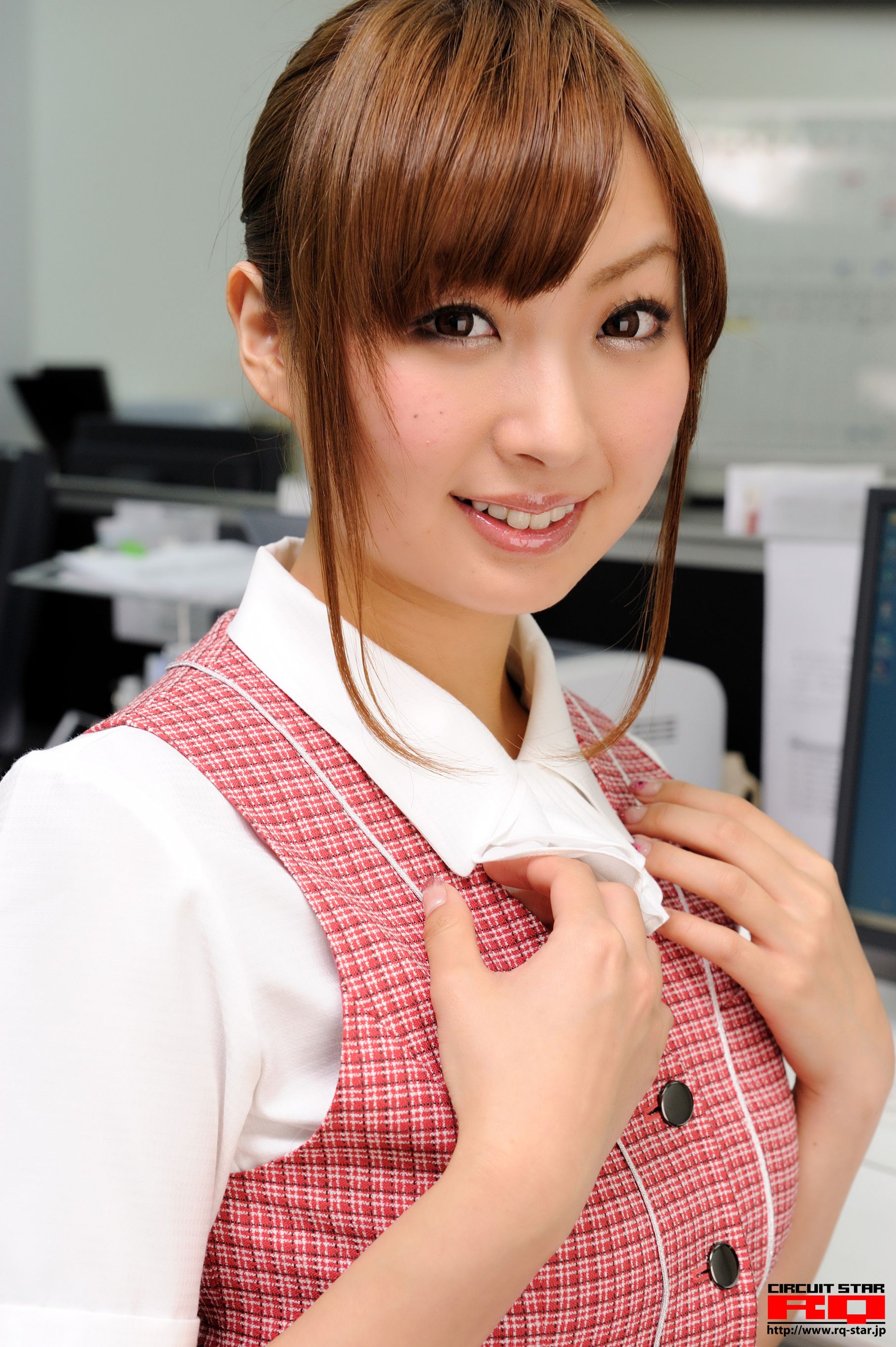 [RQ-STAR] NO.00255 Yuka Tachibana 立花ゆか Office Lady 写真集45