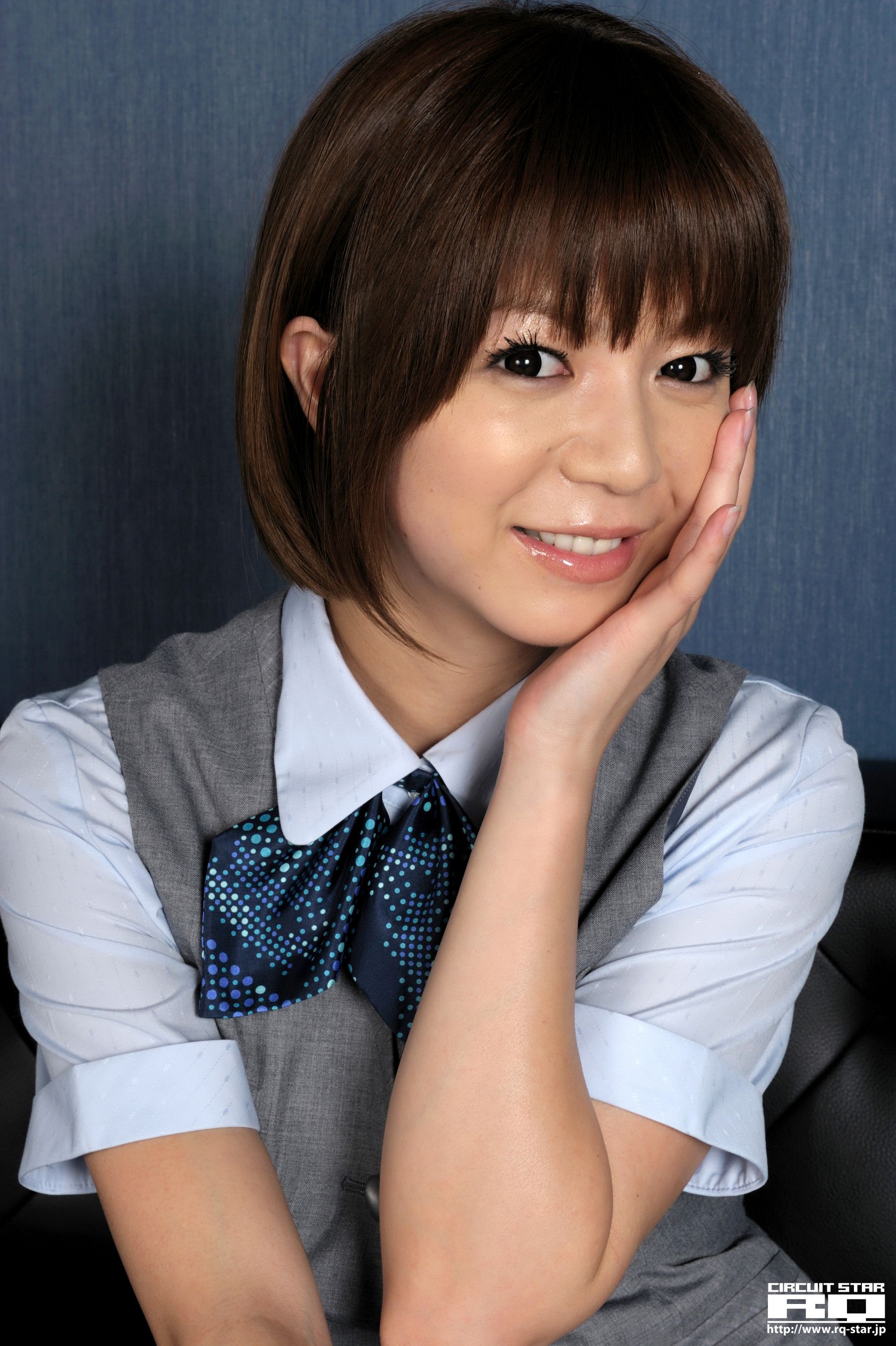 [RQ-STAR] NO.00318 Chiharu Mizuno 水野ちはる Office Lady 写真集85