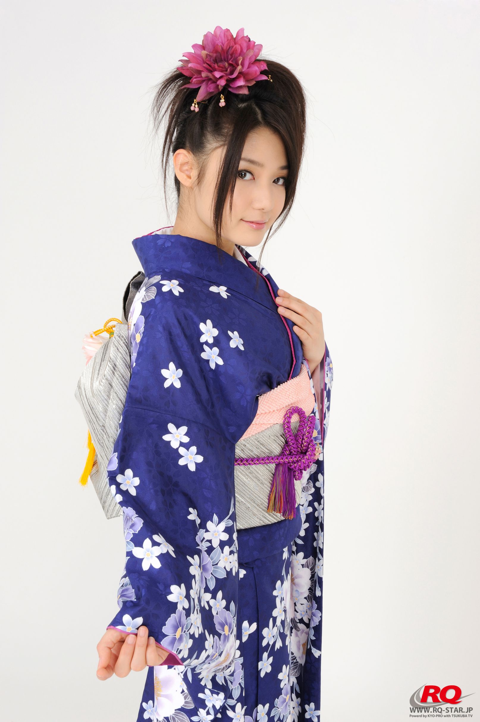 [RQ-STAR] NO.00068 古崎瞳 謹賀新年 Kimono – Happy New Year 和服系列