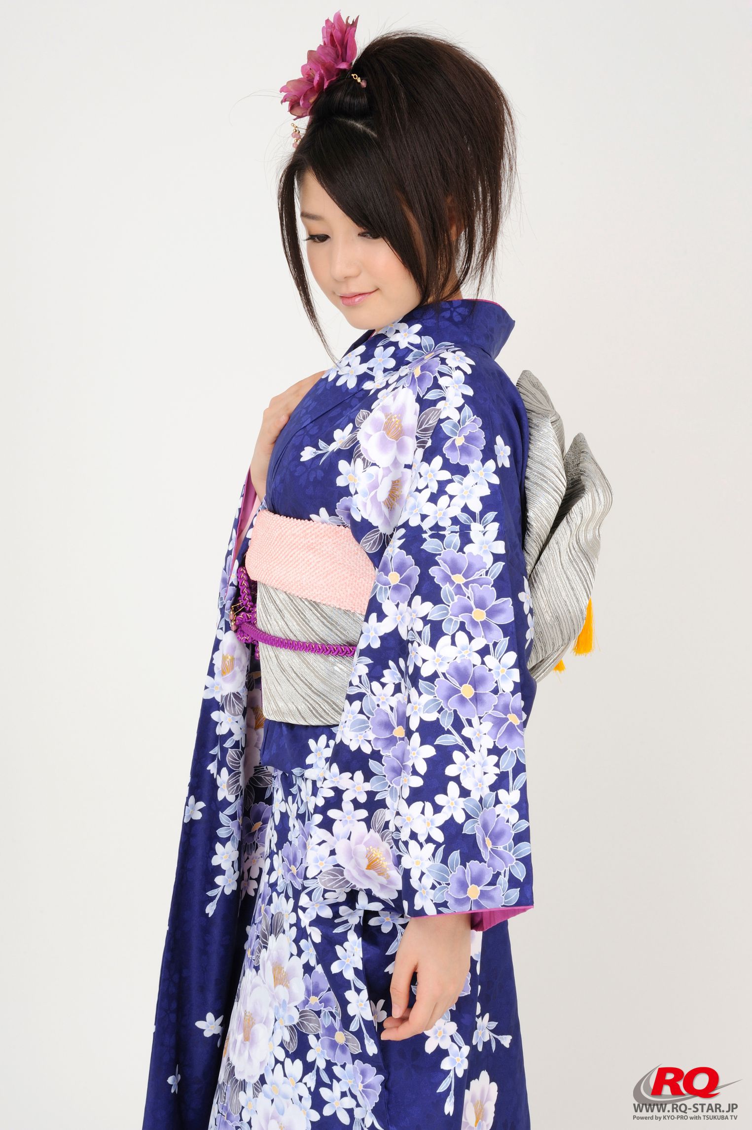 [RQ-STAR] NO.00068 古崎瞳 謹賀新年 Kimono – Happy New Year 和服系列