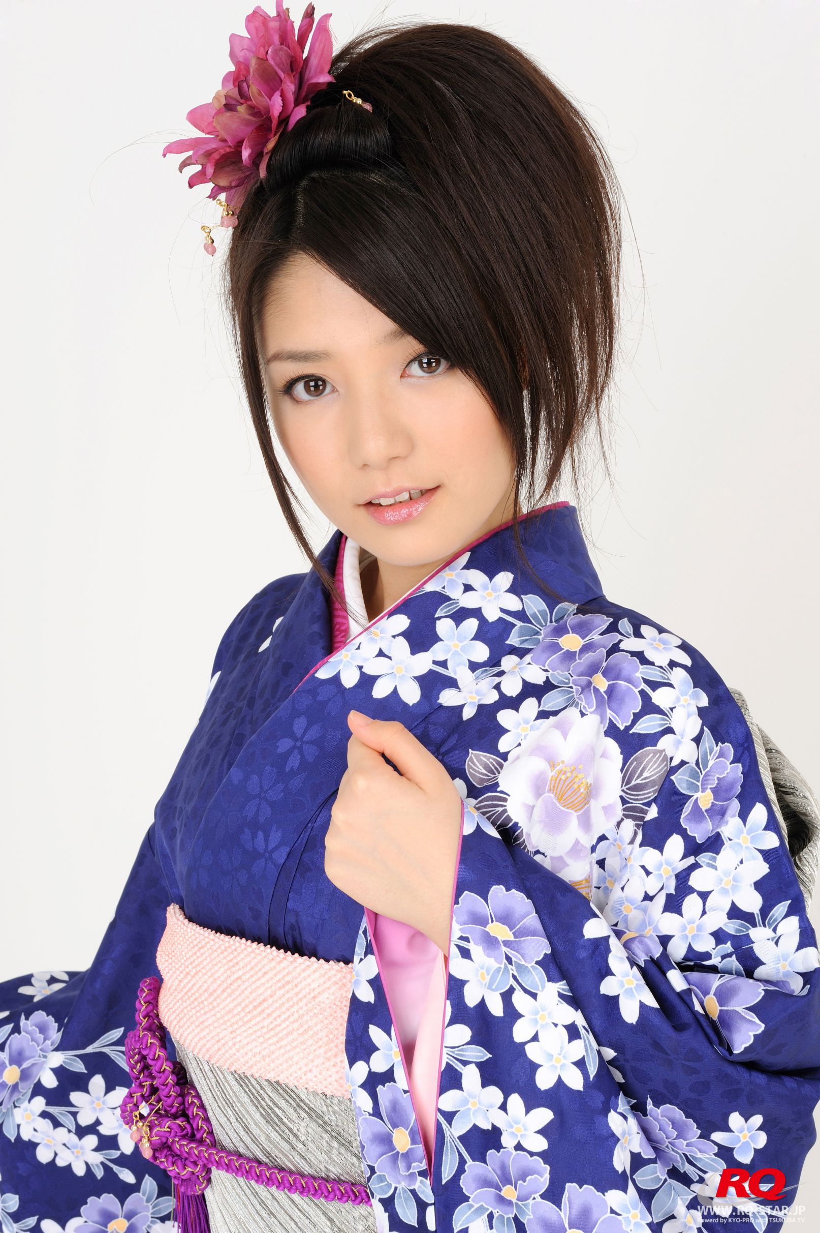 [RQ-STAR] NO.00068 古崎瞳 謹賀新年 Kimono – Happy New Year 和服系列