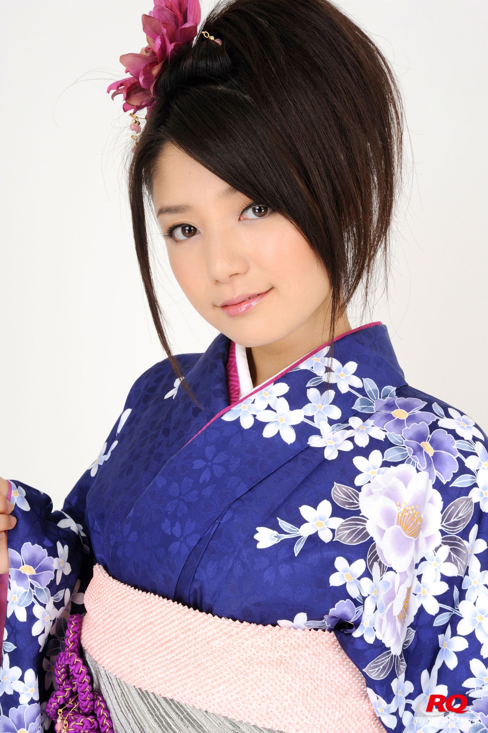 [RQ-STAR] NO.00068 古崎瞳 謹賀新年 Kimono – Happy New Year 和服系列