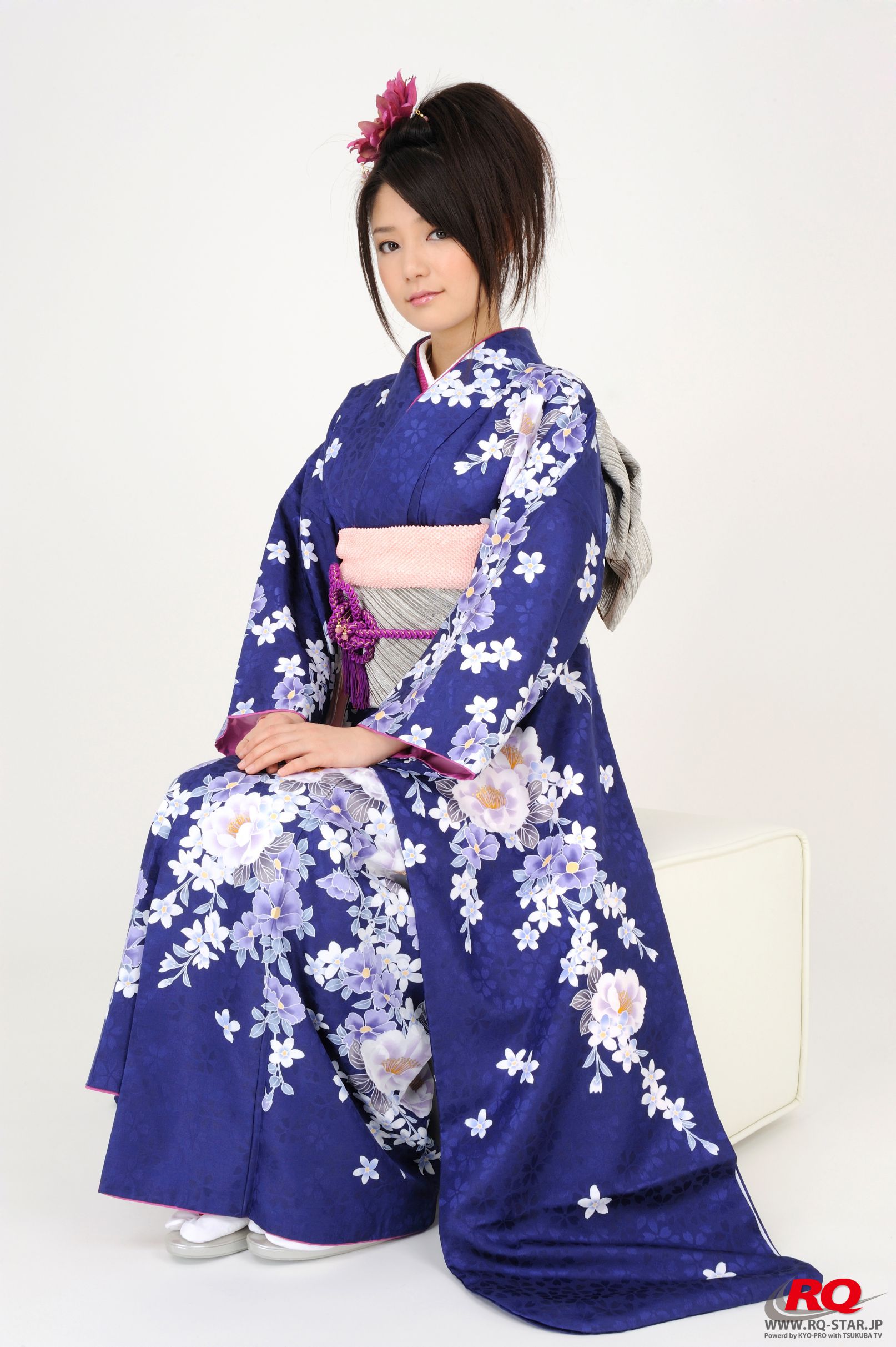 [RQ-STAR] NO.00068 古崎瞳 謹賀新年 Kimono – Happy New Year 和服系列