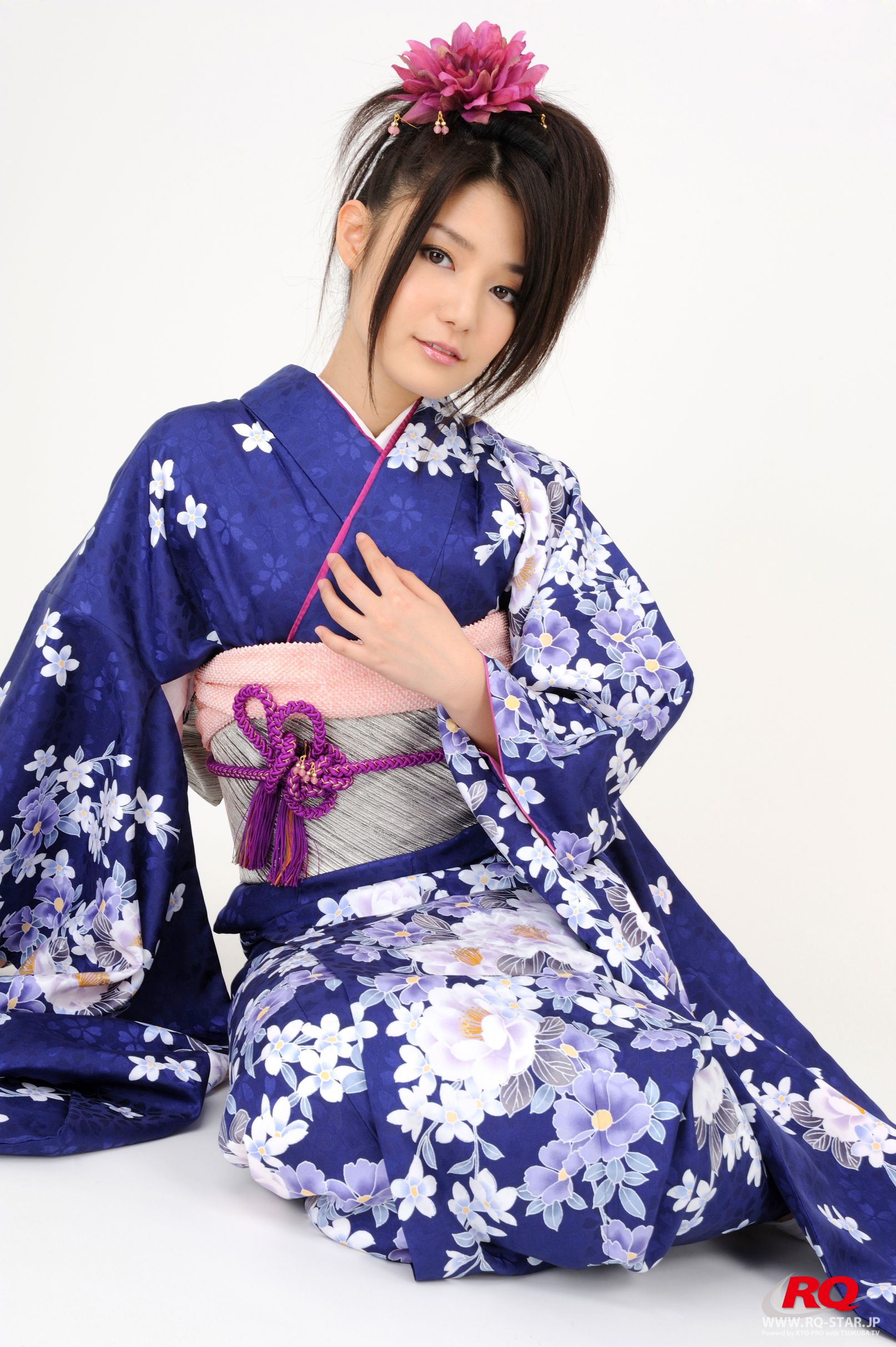 [RQ-STAR] NO.00068 古崎瞳 謹賀新年 Kimono – Happy New Year 和服系列