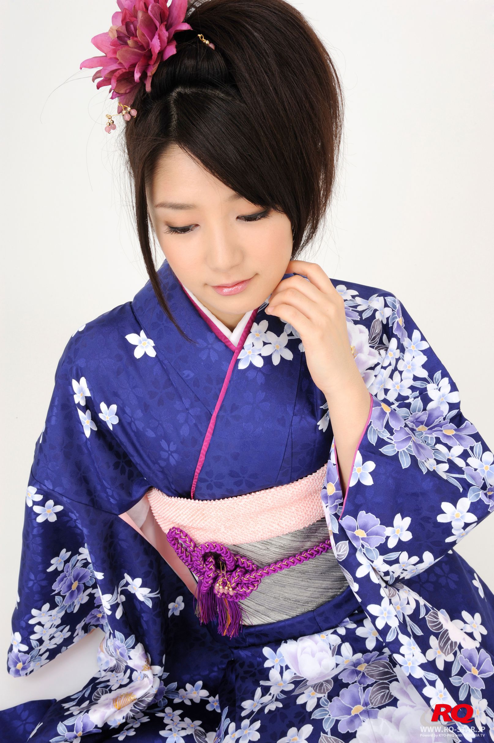 [RQ-STAR] NO.00068 古崎瞳 謹賀新年 Kimono – Happy New Year 和服系列