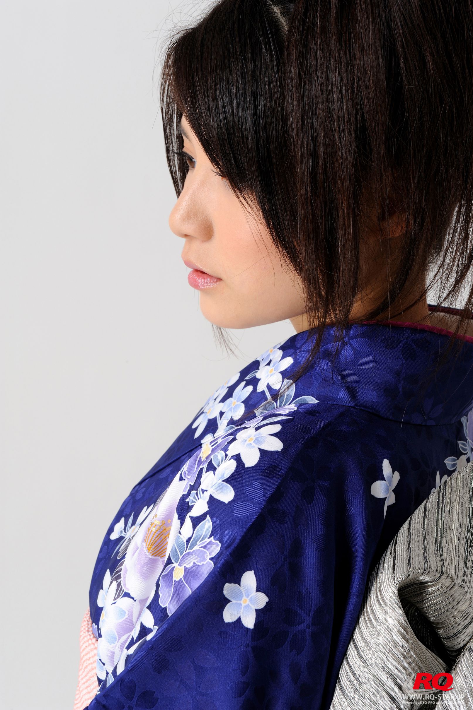 [RQ-STAR] NO.00068 古崎瞳 謹賀新年 Kimono – Happy New Year 和服系列