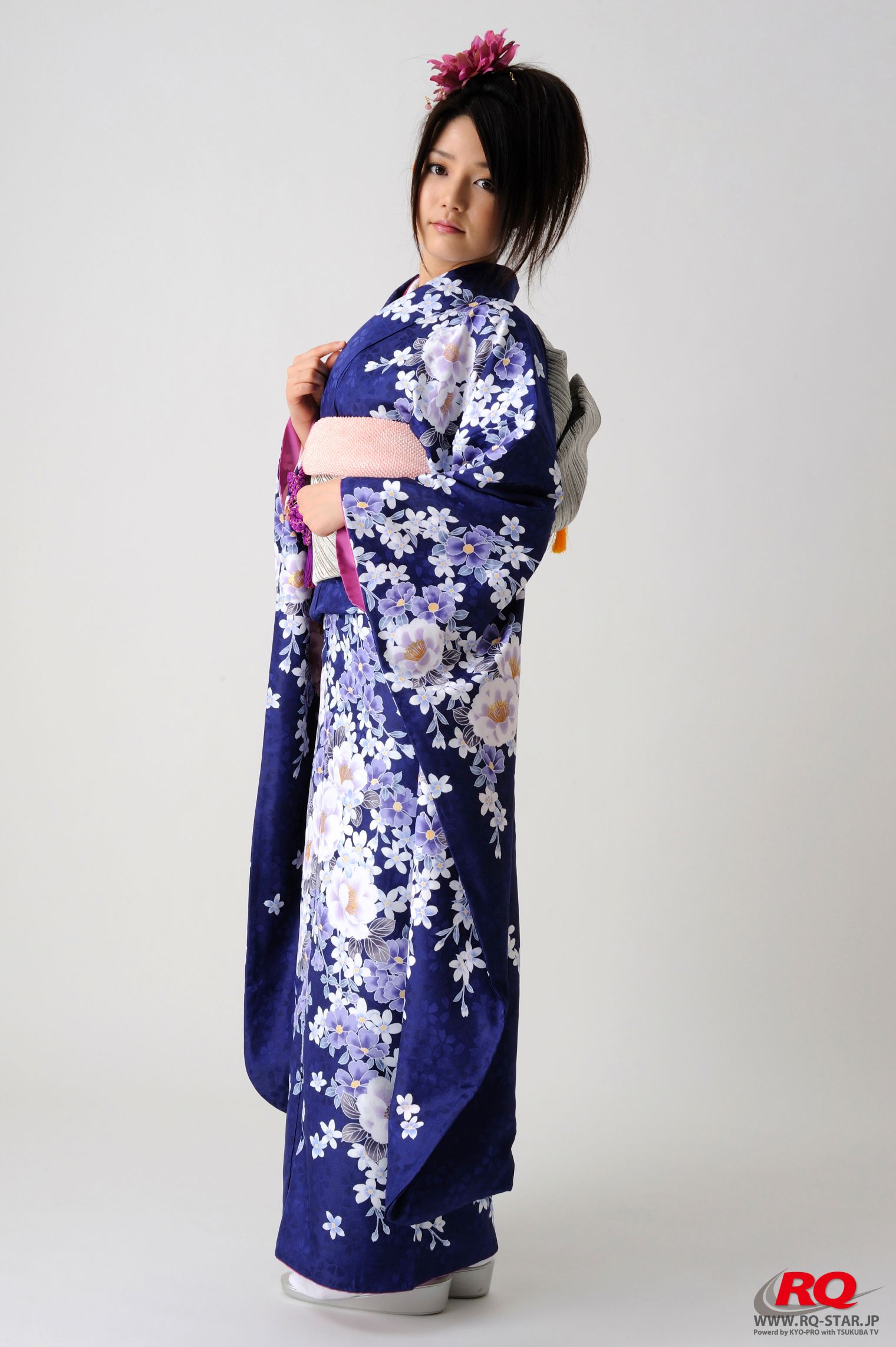 [RQ-STAR] NO.00068 古崎瞳 謹賀新年 Kimono – Happy New Year 和服系列