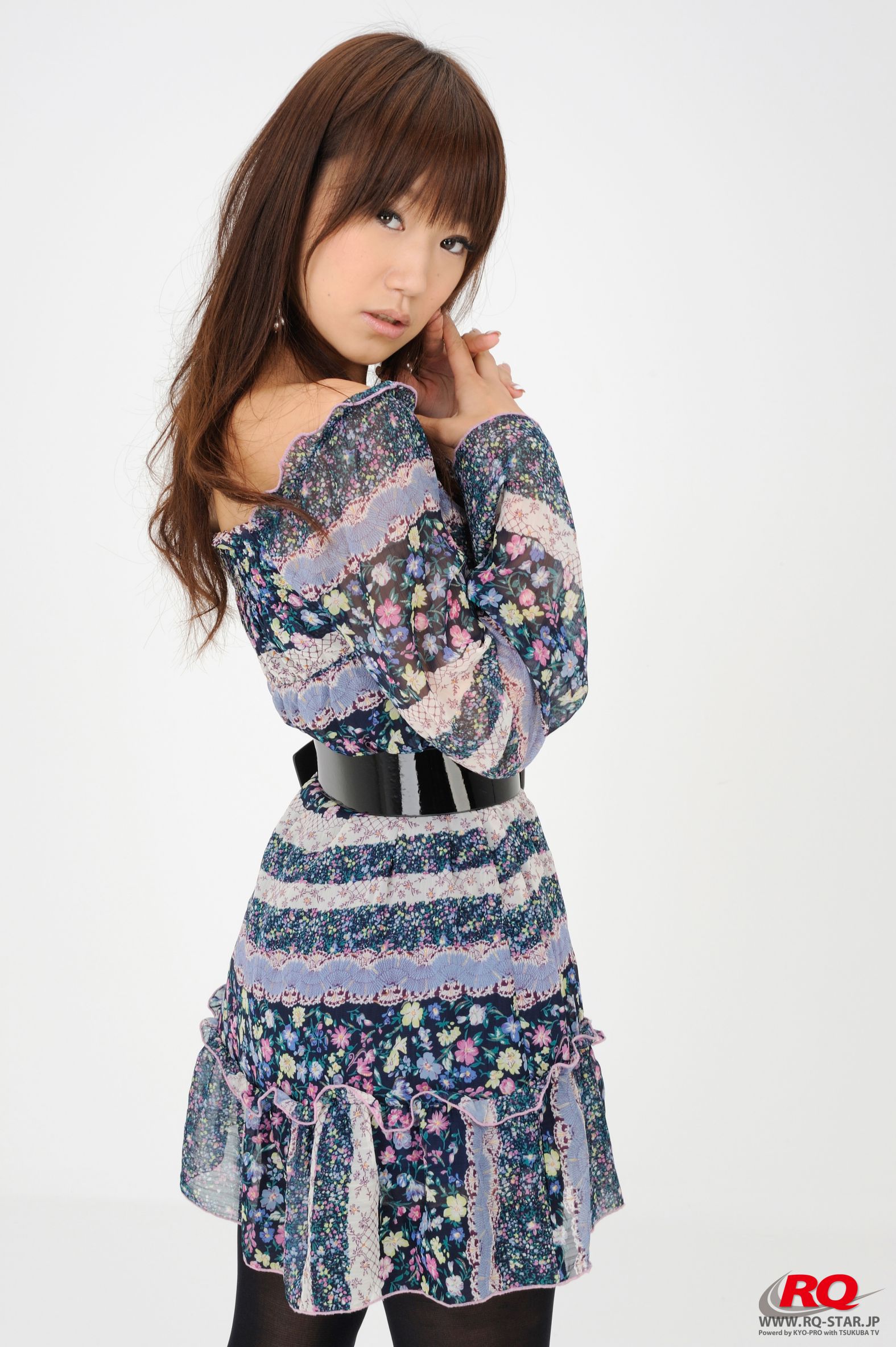 [RQ-STAR] NO.00073 水城さと子 Private Dress 写真集