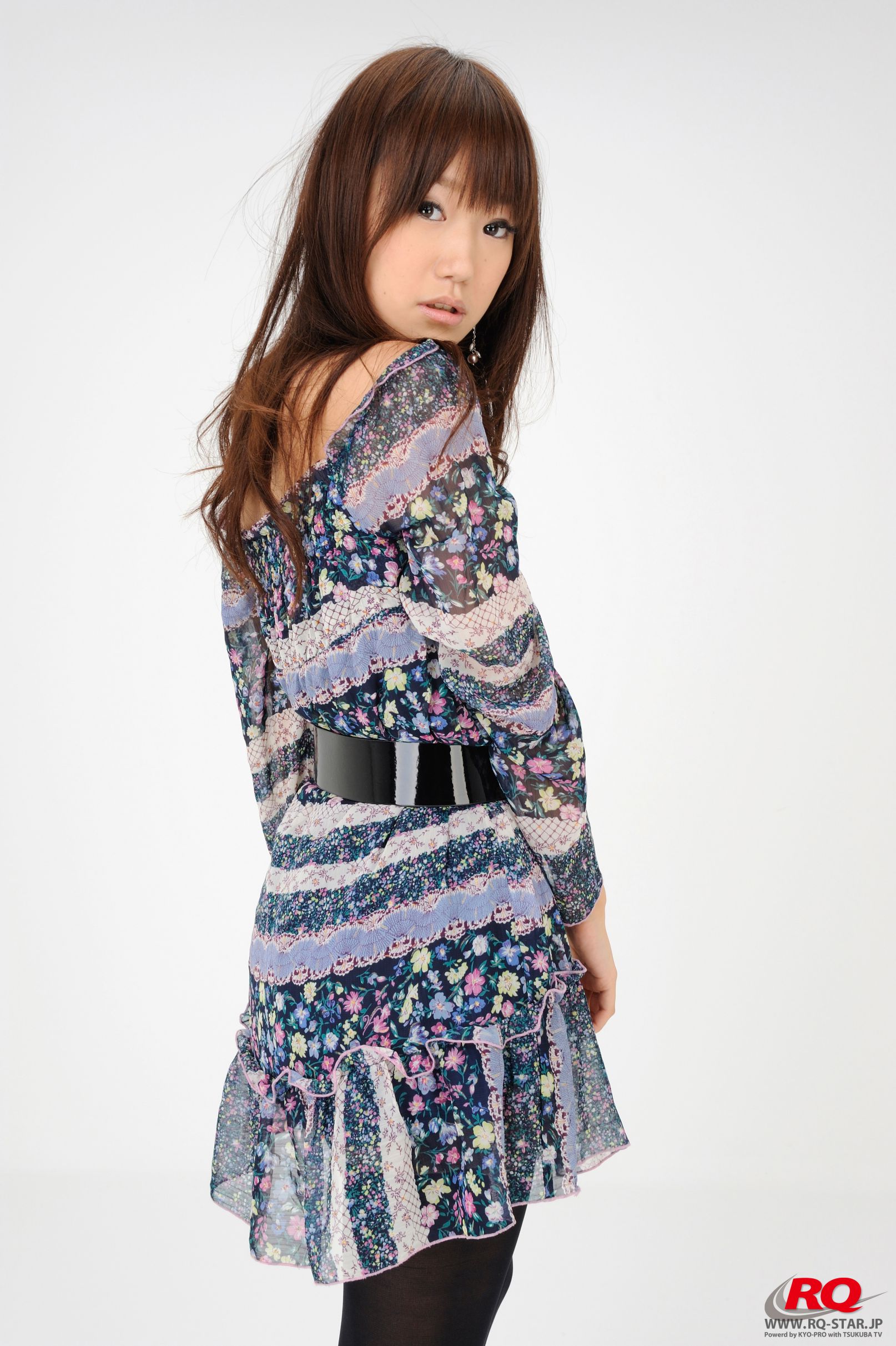 [RQ-STAR] NO.00073 水城さと子 Private Dress 写真集