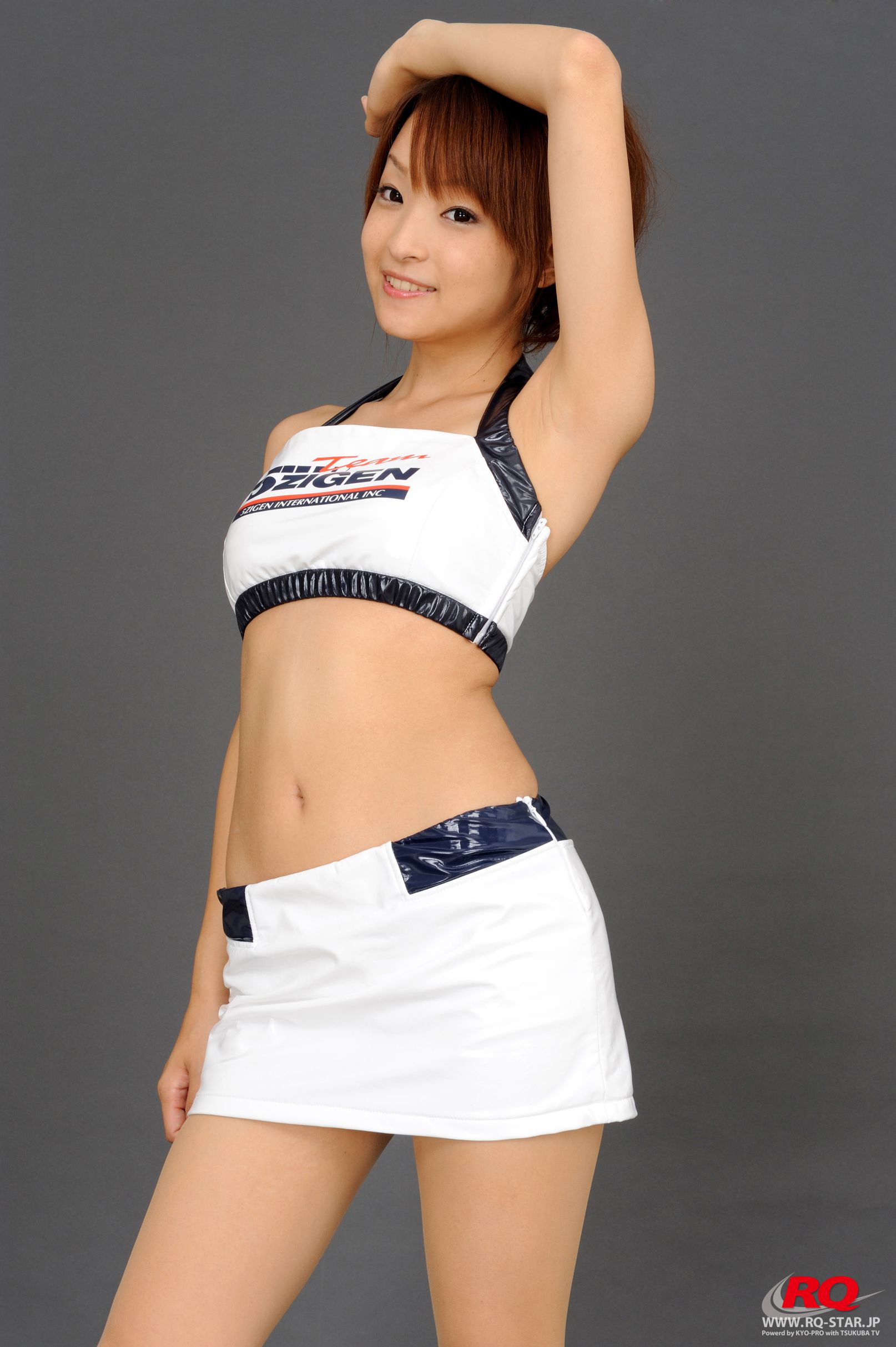 [RQ-STAR] NO.00080 Mio Aoki 青木未央 Race Queen – 2008 5Zigen  写真集