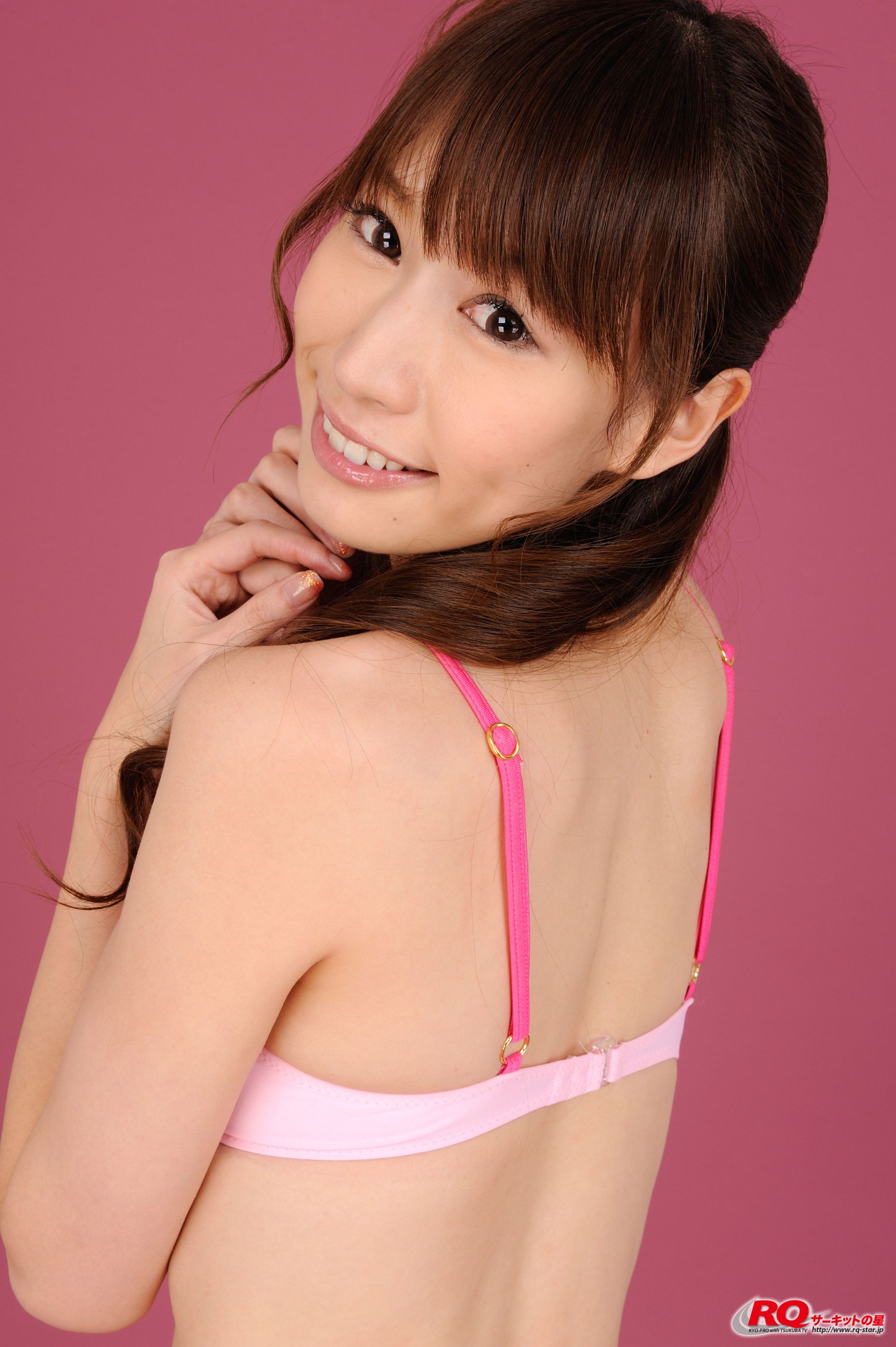 [RQ-STAR] NO.00108 山本里奈 Swim Suits – Pink 泳装写真集