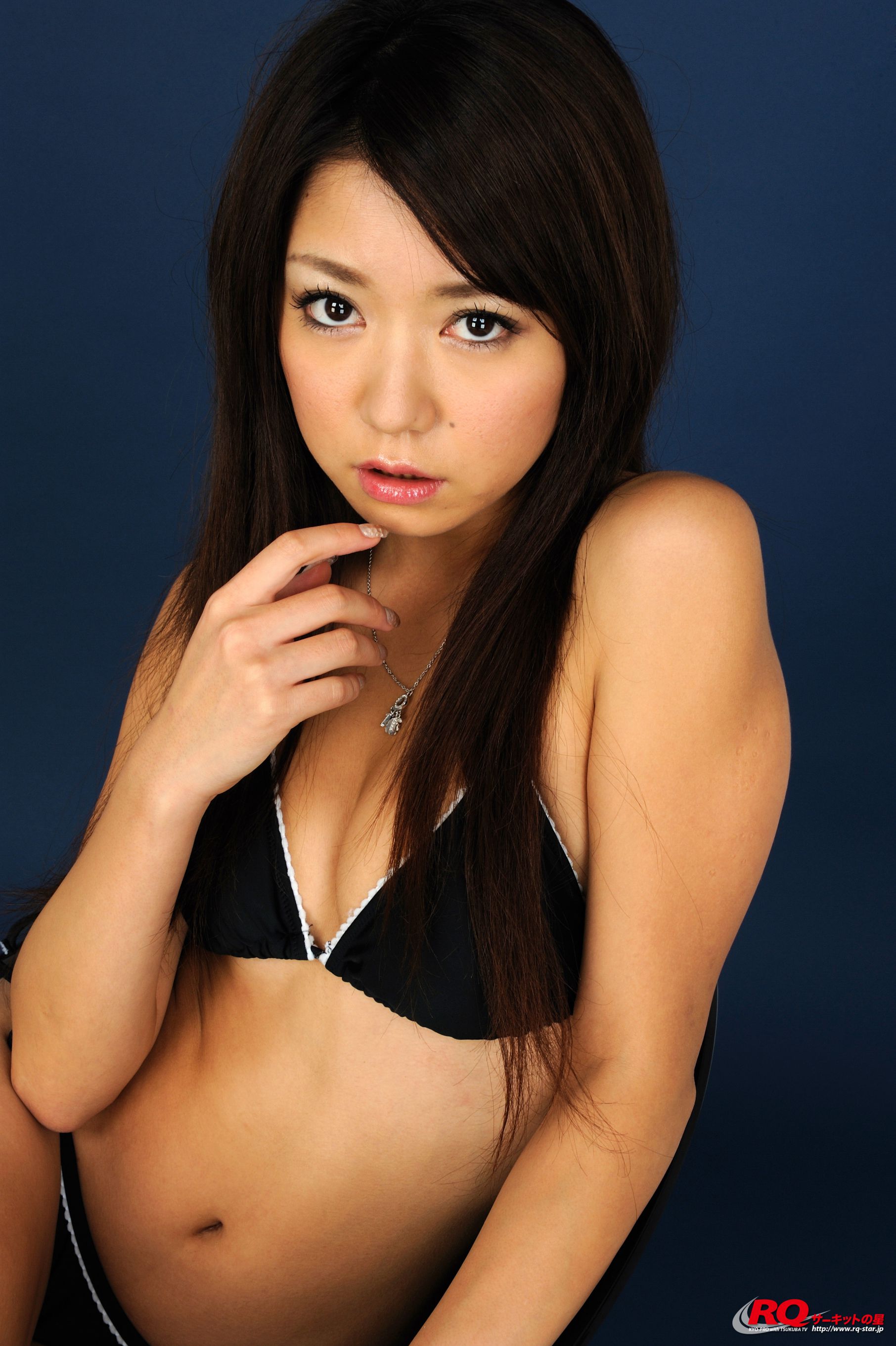 [RQ-STAR] NO.00111 稲垣慶子 Swim Suits – Black 黑色泳装写真集