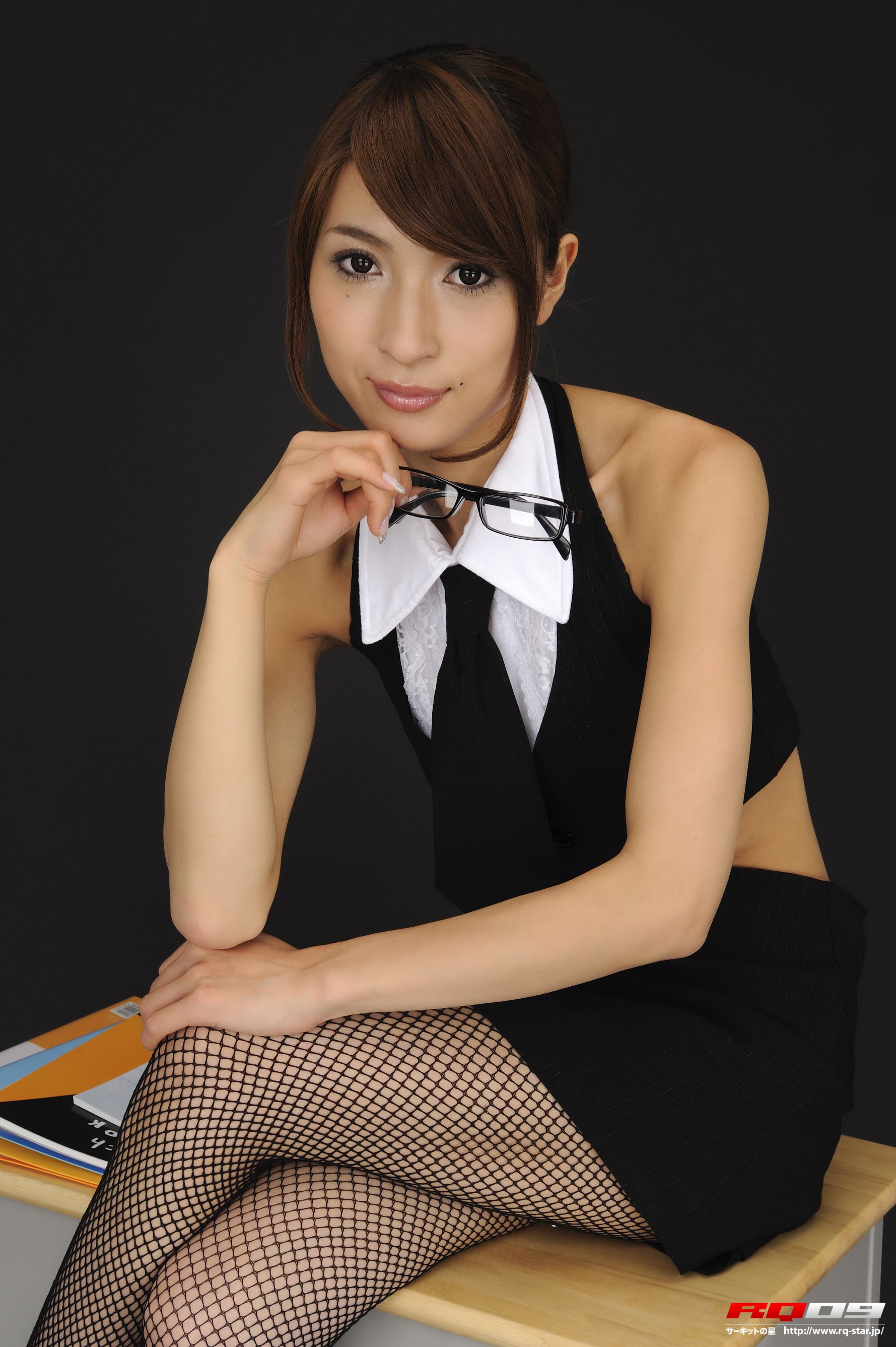 [RQ-STAR写真集] NO.00144 高橋千咲姫 Sexy Teacher 性感女教师