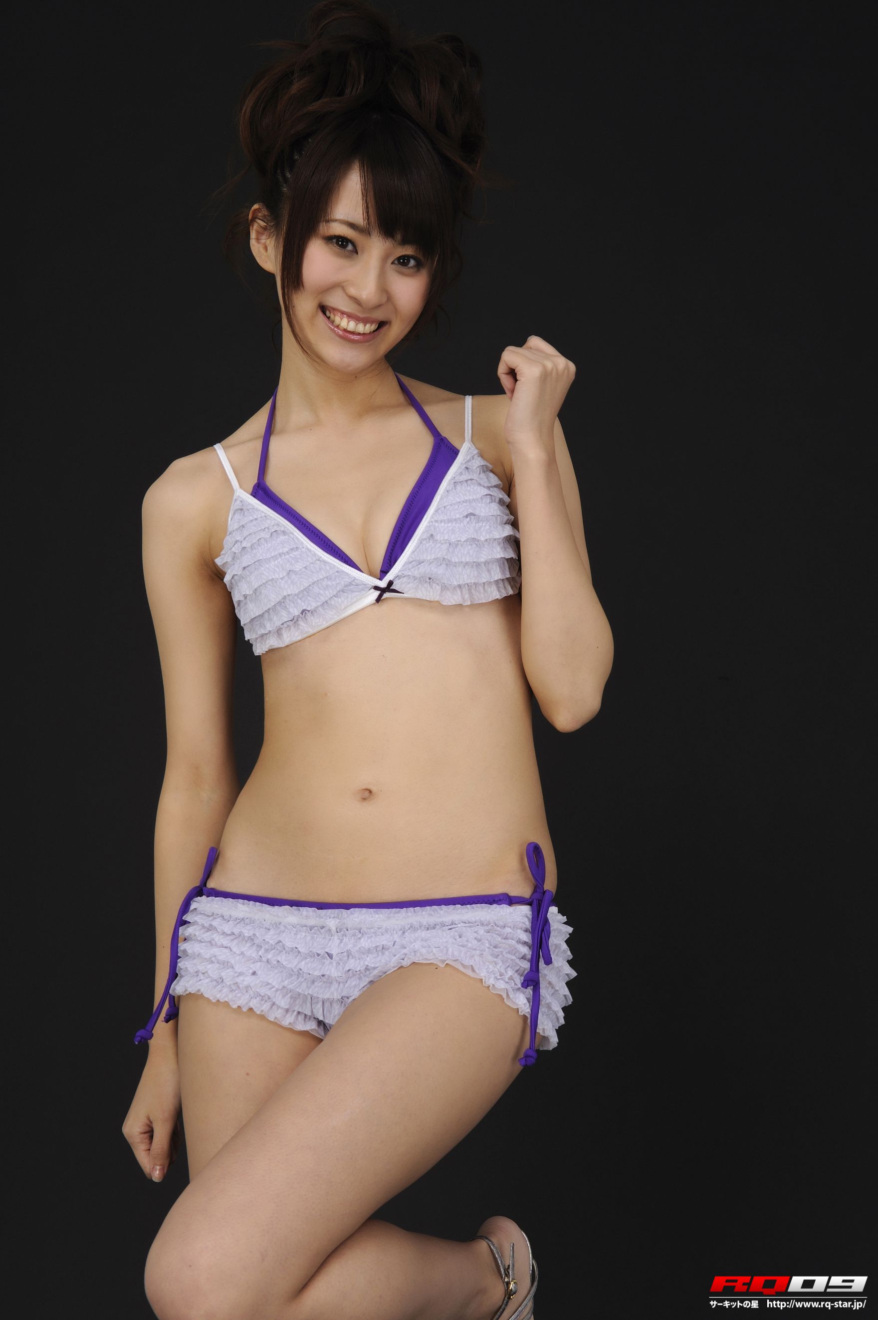 [RQ-STAR] NO.00146 林杏菜 Swim Suits – Purple 写真集