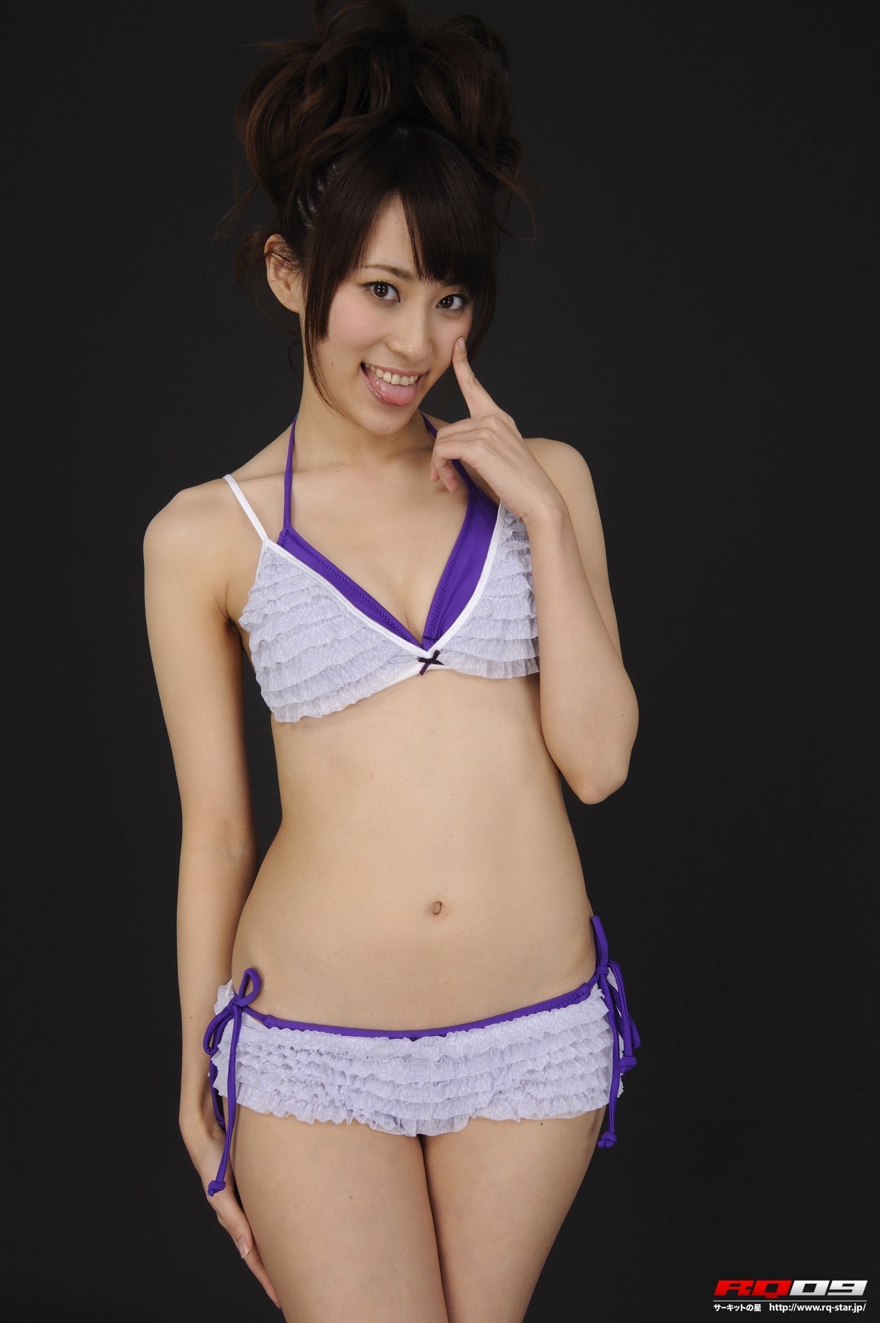 [RQ-STAR] NO.00146 林杏菜 Swim Suits – Purple 写真集