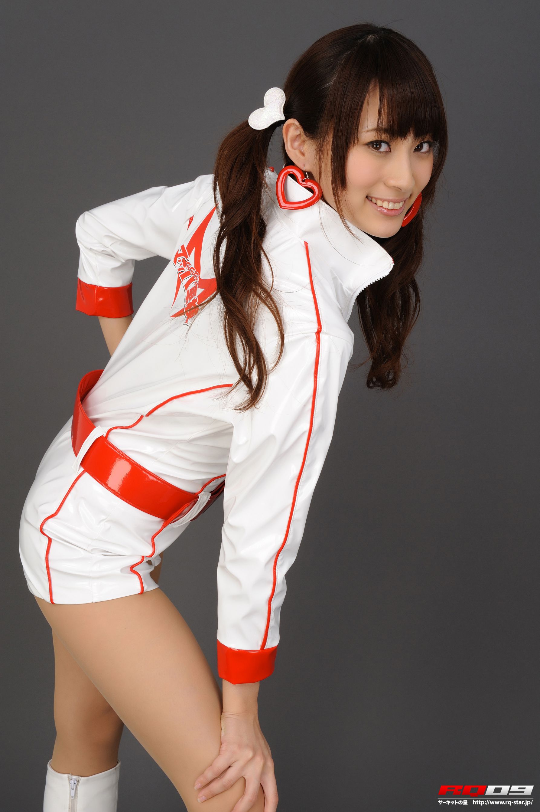 [RQ-STAR] NO.00149 林杏菜 Race Queen – Team Mach 写真集