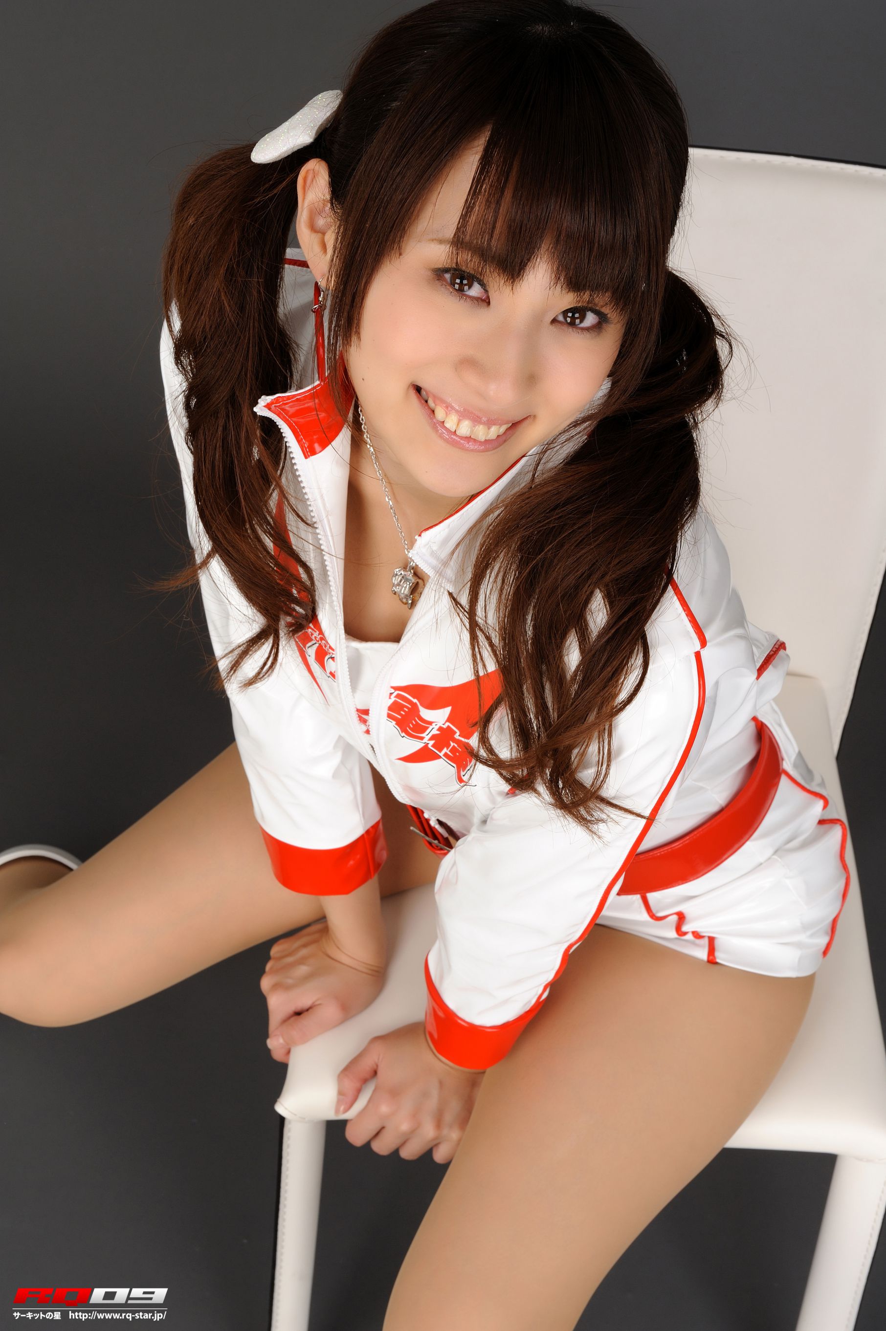 [RQ-STAR] NO.00149 林杏菜 Race Queen – Team Mach 写真集