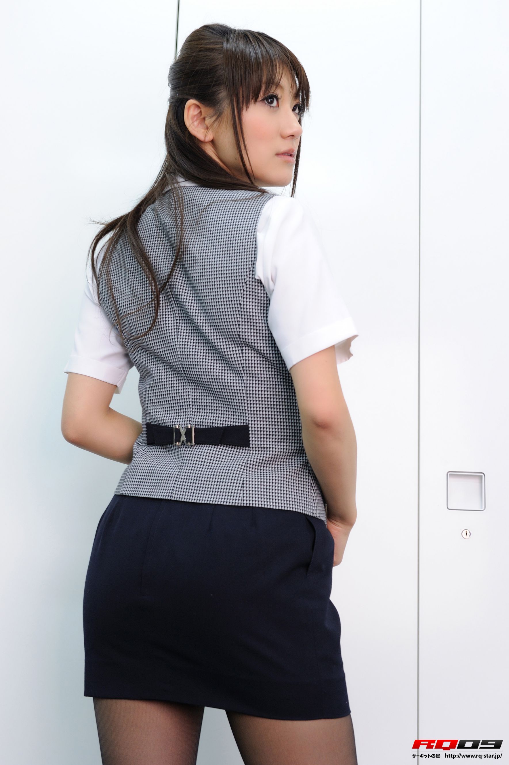 [RQ-STAR] NO.00248 Saki Kouzai 香西咲 Office Lady 写真集