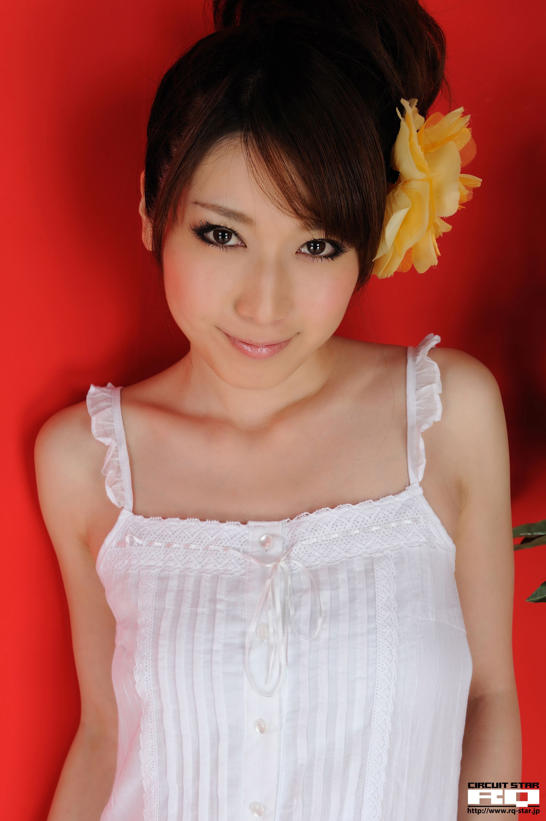 [RQ-STAR] NO.00273 Emi Shimizu 清水恵美 Private Dress 超短裙 写真集