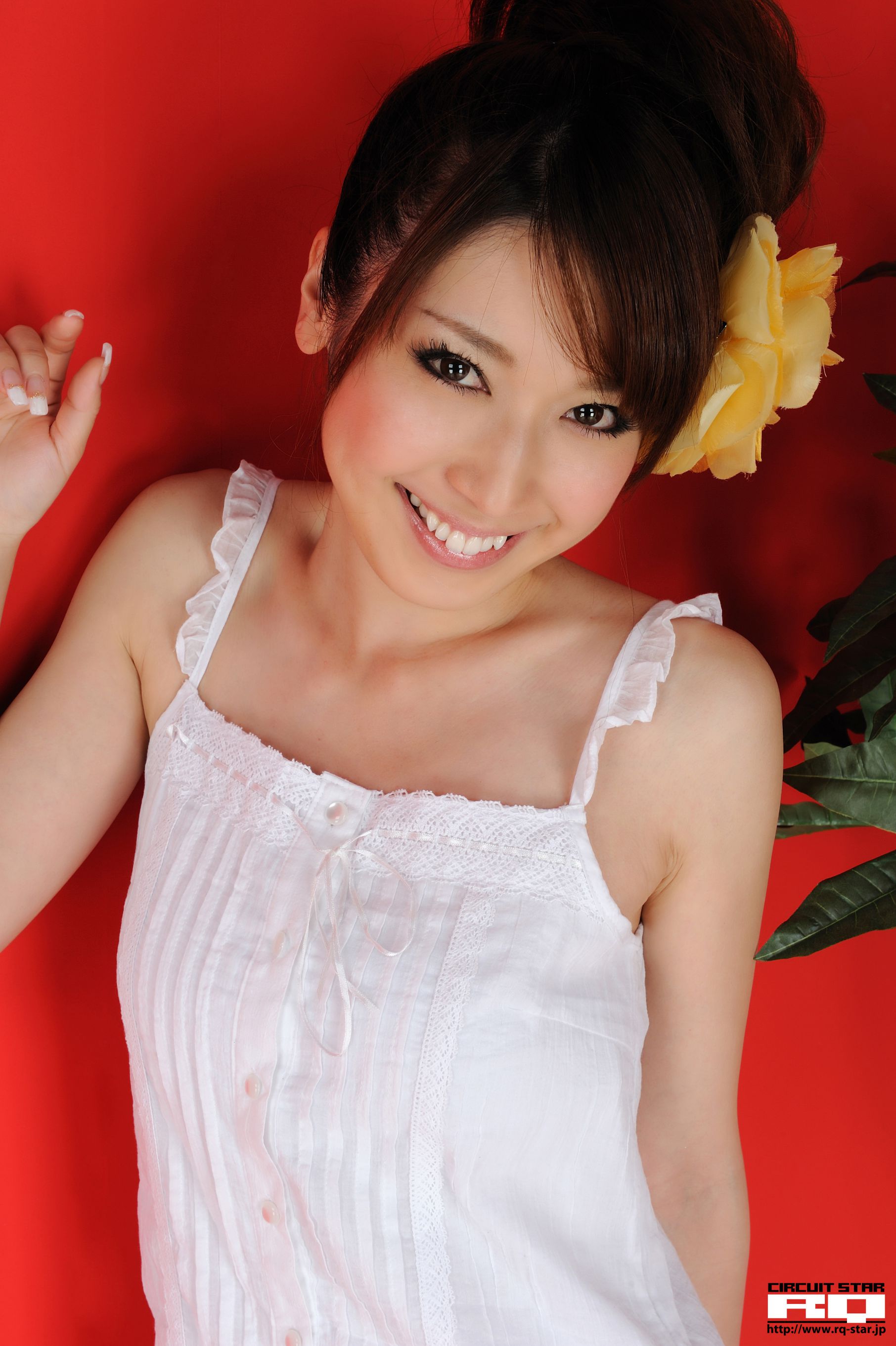 [RQ-STAR] NO.00273 Emi Shimizu 清水恵美 Private Dress 超短裙 写真集