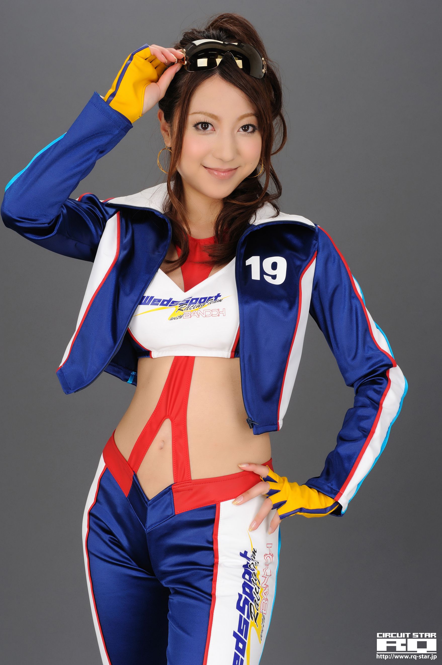 [RQ-STAR] NO.00301 横山かおり Race Queen 写真集