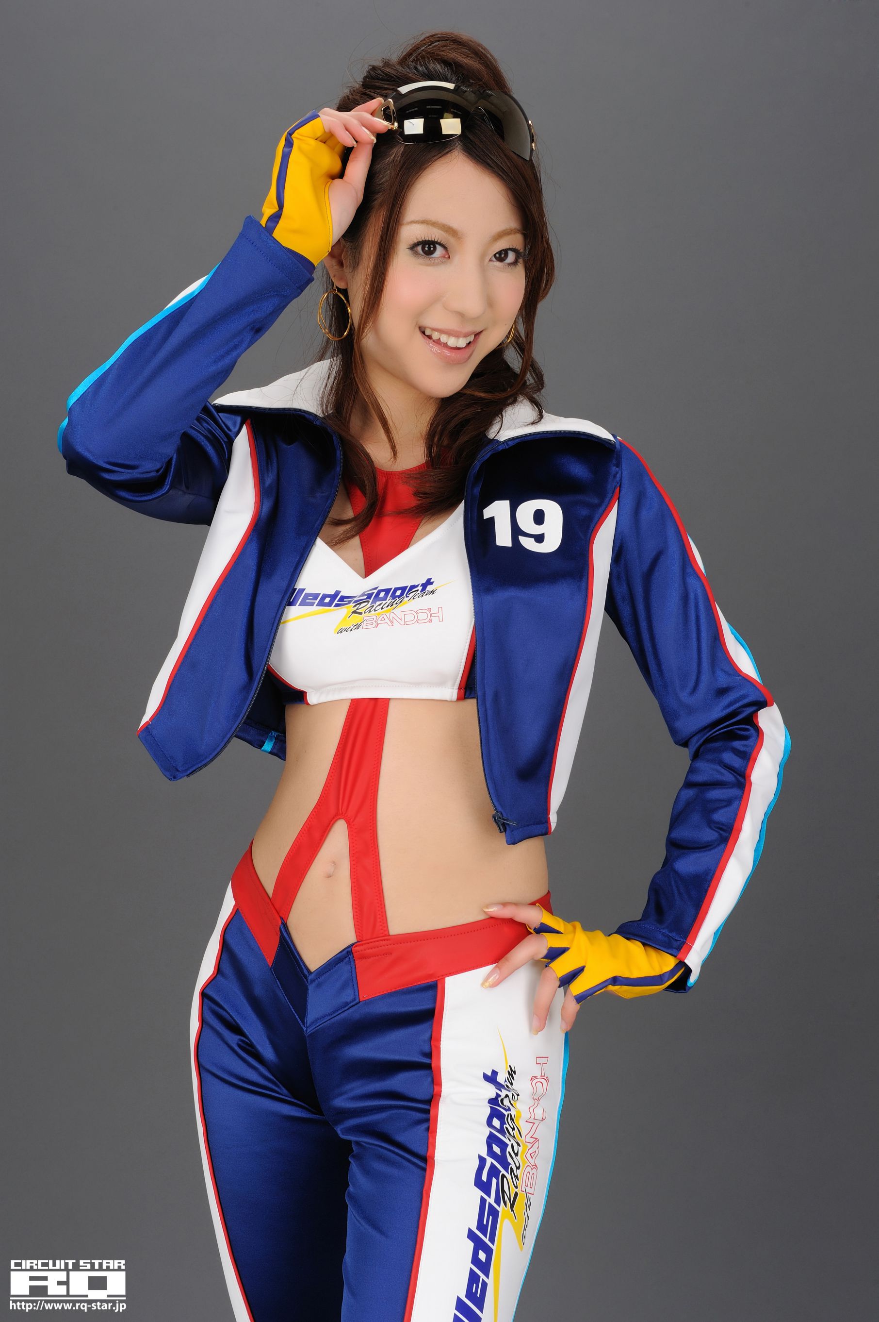 [RQ-STAR] NO.00301 横山かおり Race Queen 写真集