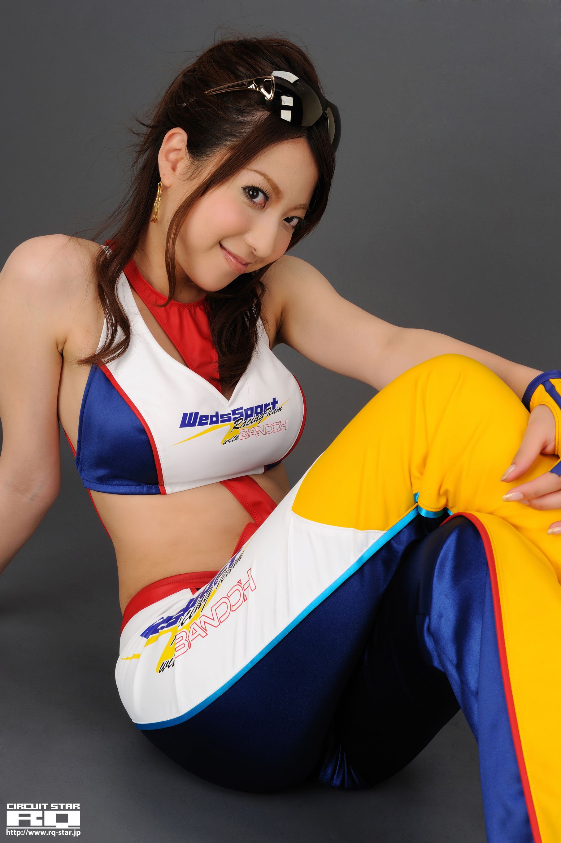 [RQ-STAR] NO.00301 横山かおり Race Queen 写真集