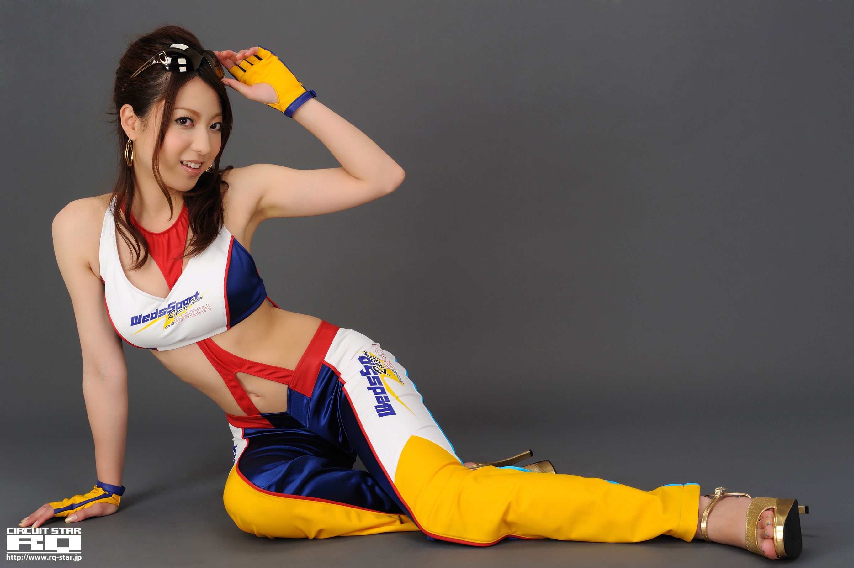 [RQ-STAR] NO.00301 横山かおり Race Queen 写真集