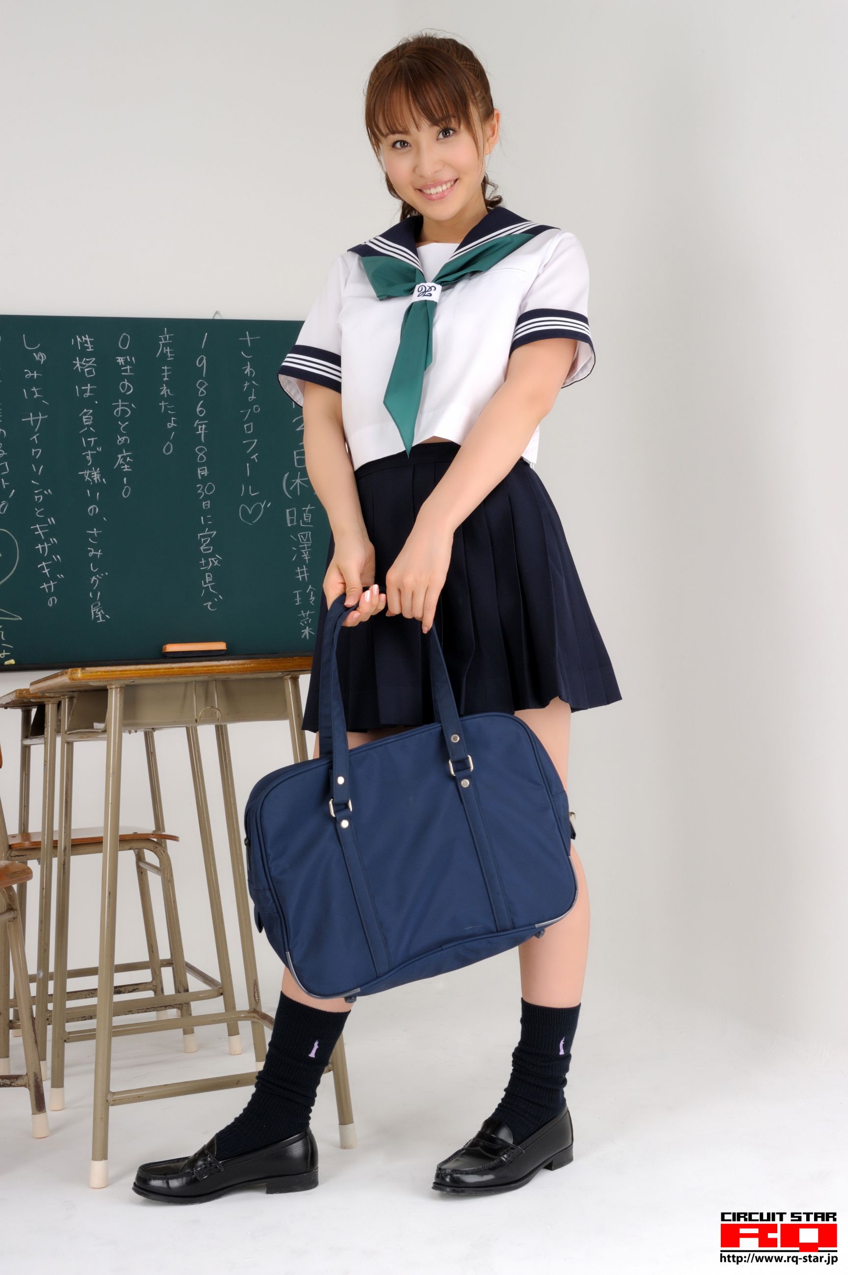 [RQ-STAR] NO.00312 Rena Sawai 澤井玲菜 School Girl 写真集