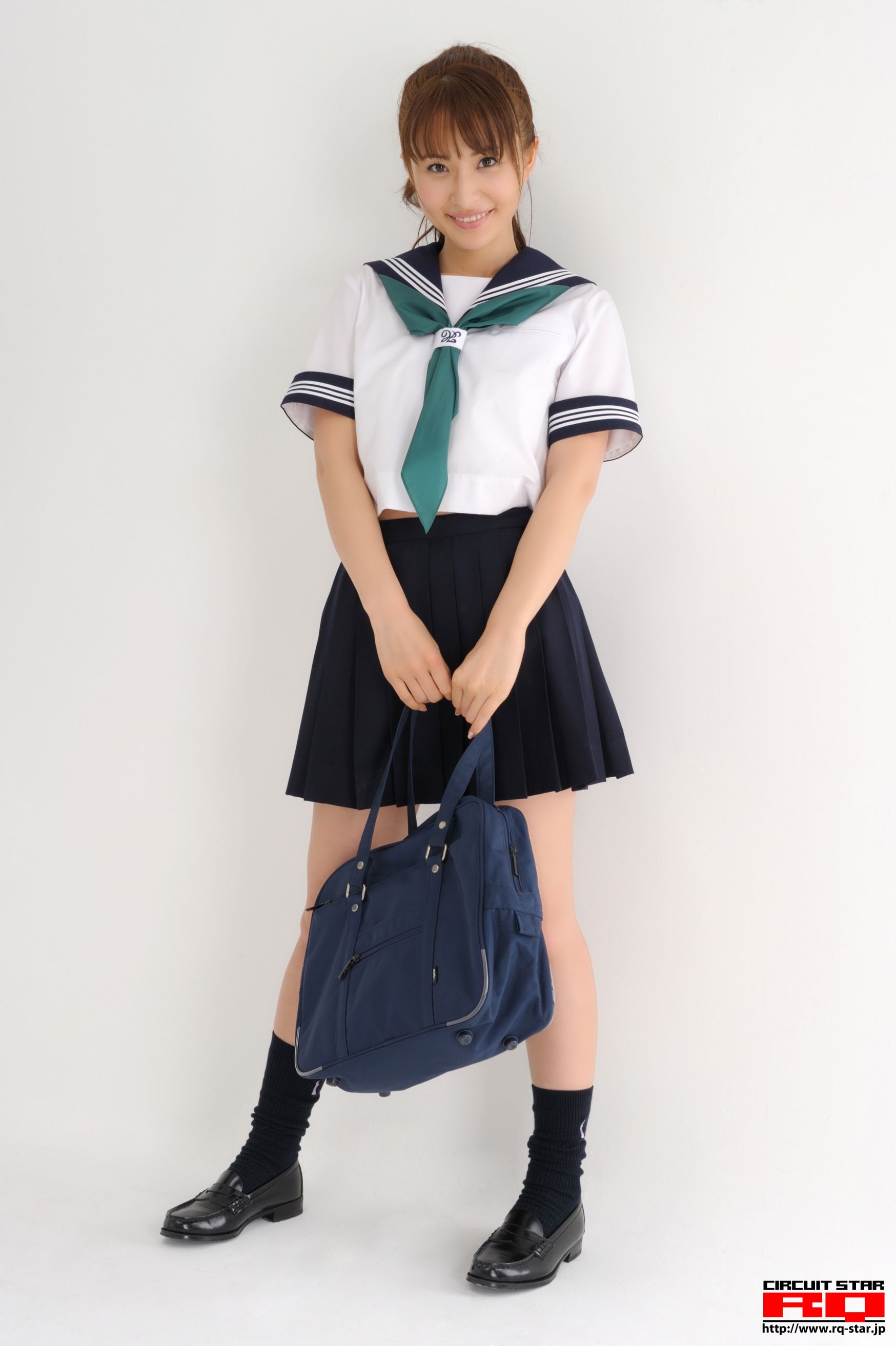 [RQ-STAR] NO.00312 Rena Sawai 澤井玲菜 School Girl 写真集