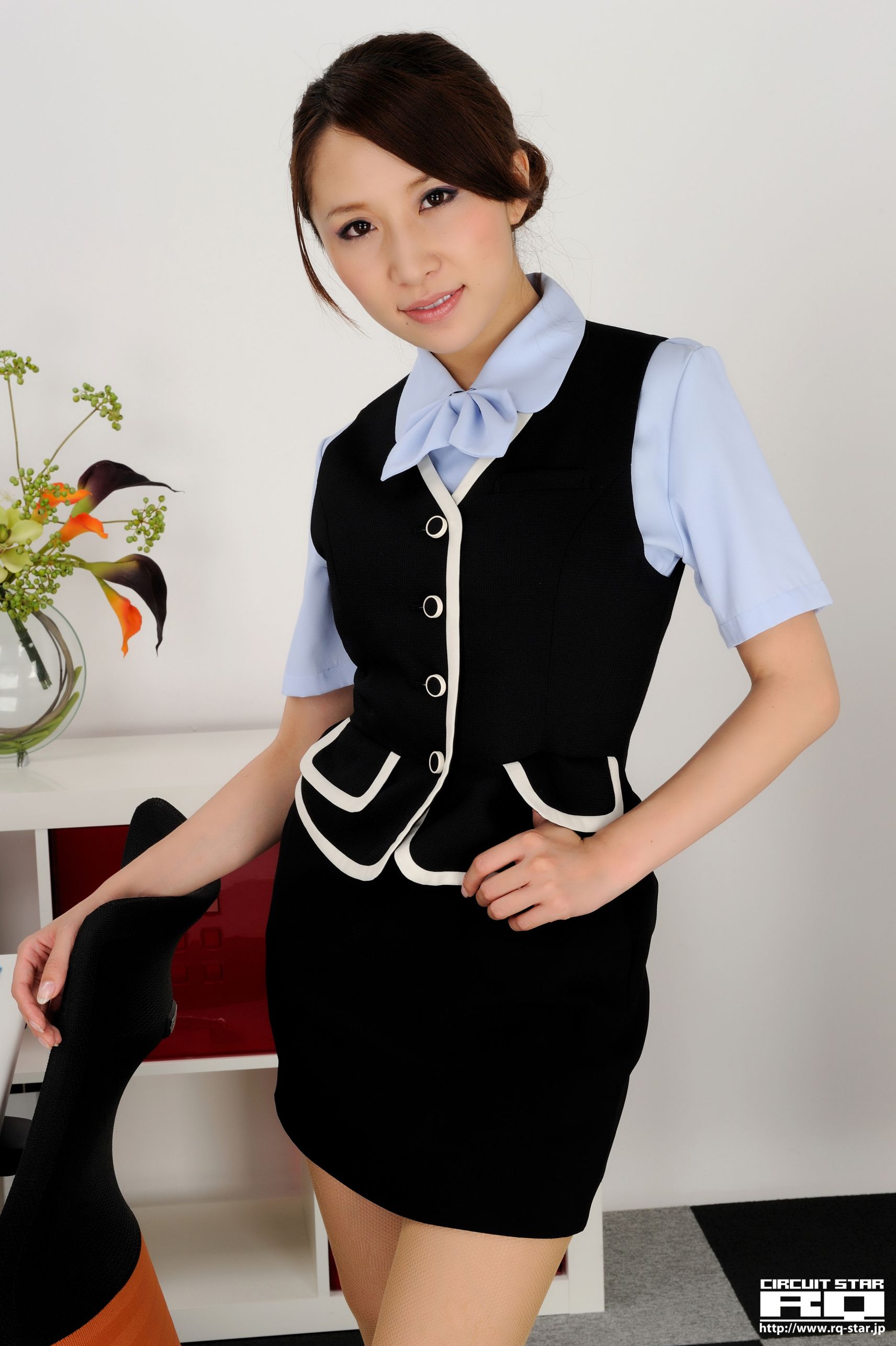 [RQ-STAR] NO.00329 Maria Kotoha 琴葉マリア Office Lady 写真集