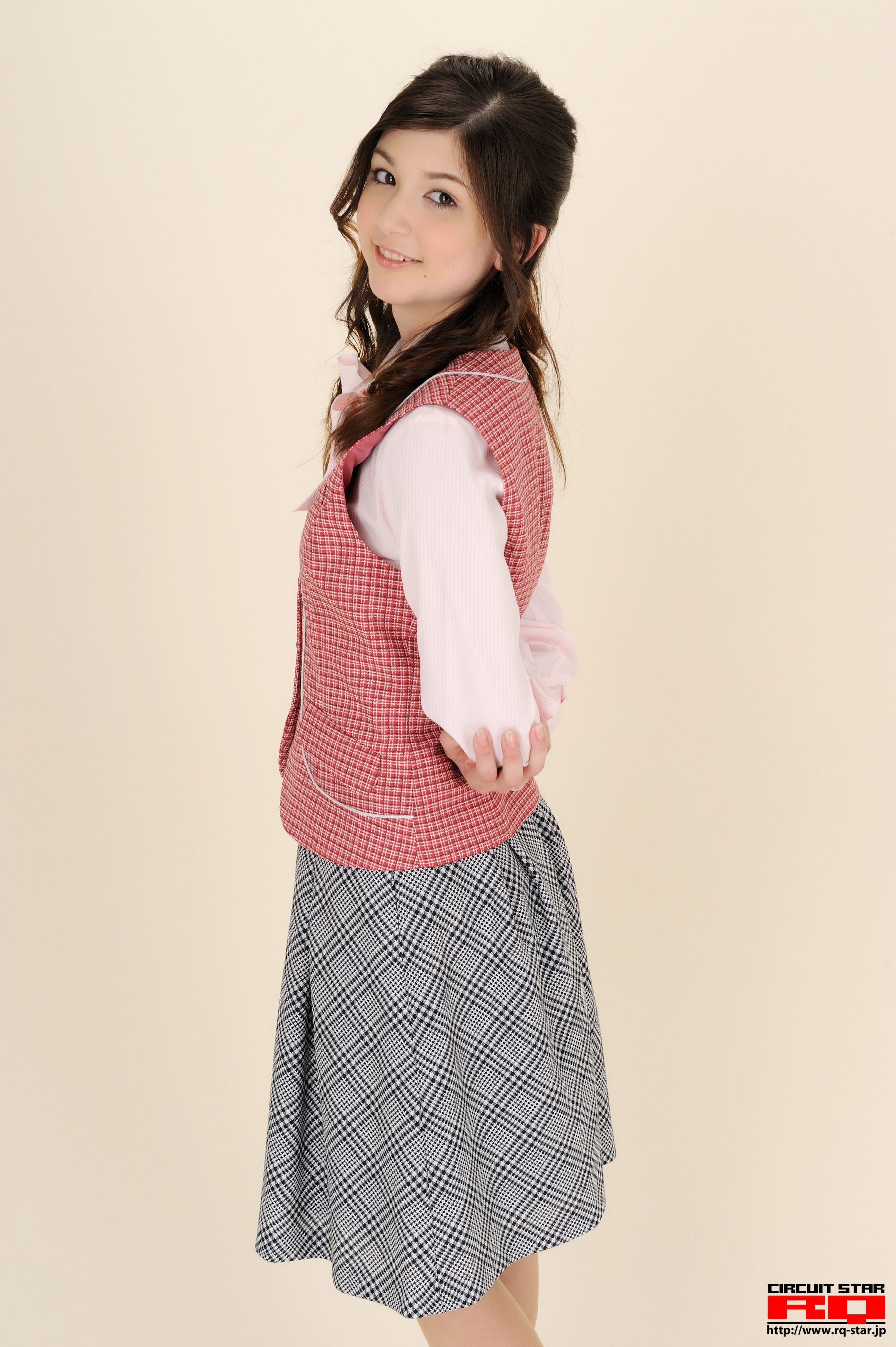 [RQ-STAR] NO.00362 Amy Kubo 久保エイミー Office Lady 写真集