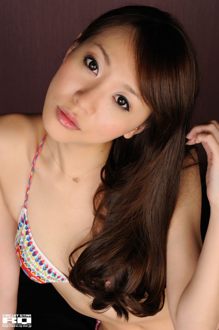 [RQ-STAR] NO.00429 Saki Ueda 植田早紀 Swim Suits 写真集