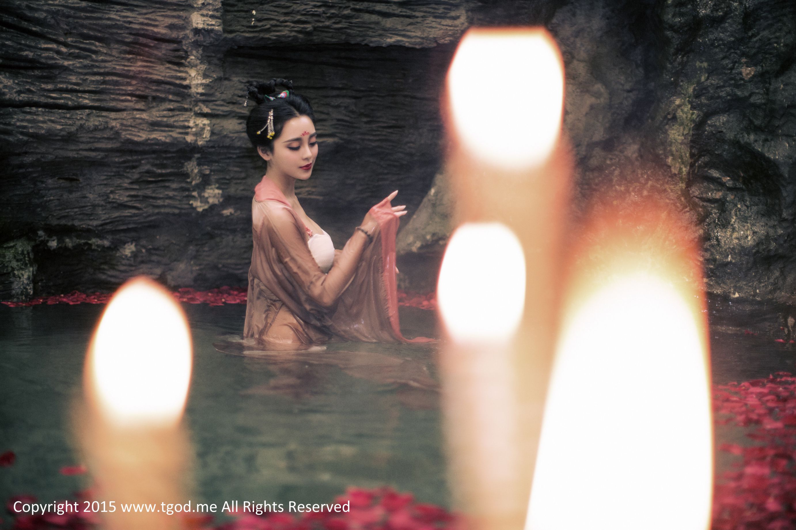 梁晶莹、李珂《女神驾到》峨眉山红珠山温泉武媚娘传奇 [TGOD推女神] 写真集