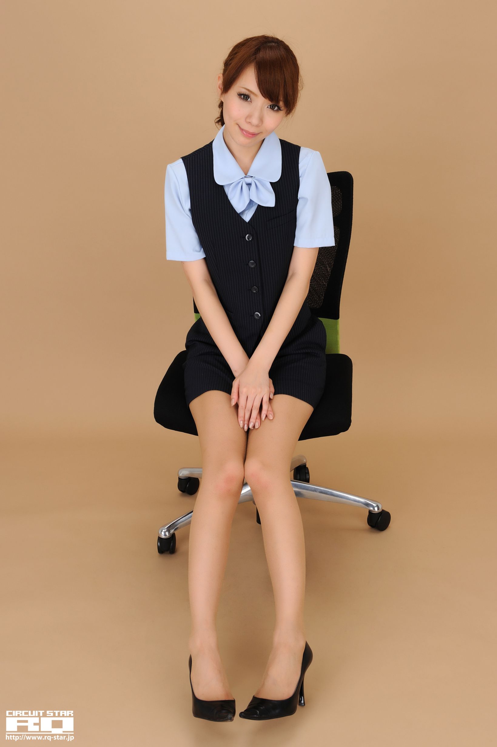 [RQ-STAR] NO.00524 Ari Takada 高田亜鈴 Office Lady 写真集65