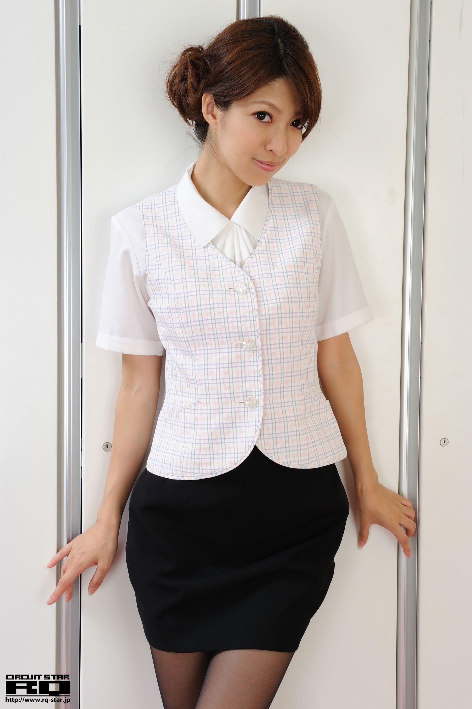 [RQ-STAR] NO.00551 黒崎あこ Office Lady 办公室女郎 写真集