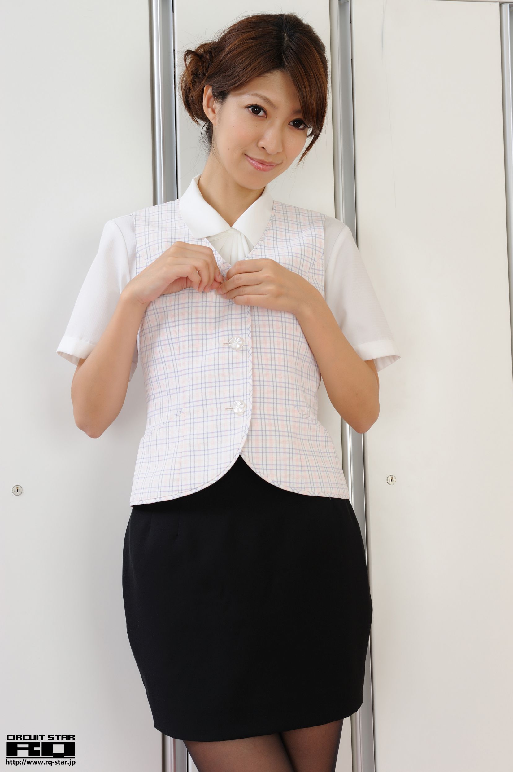 [RQ-STAR] NO.00551 黒崎あこ Office Lady 办公室女郎 写真集